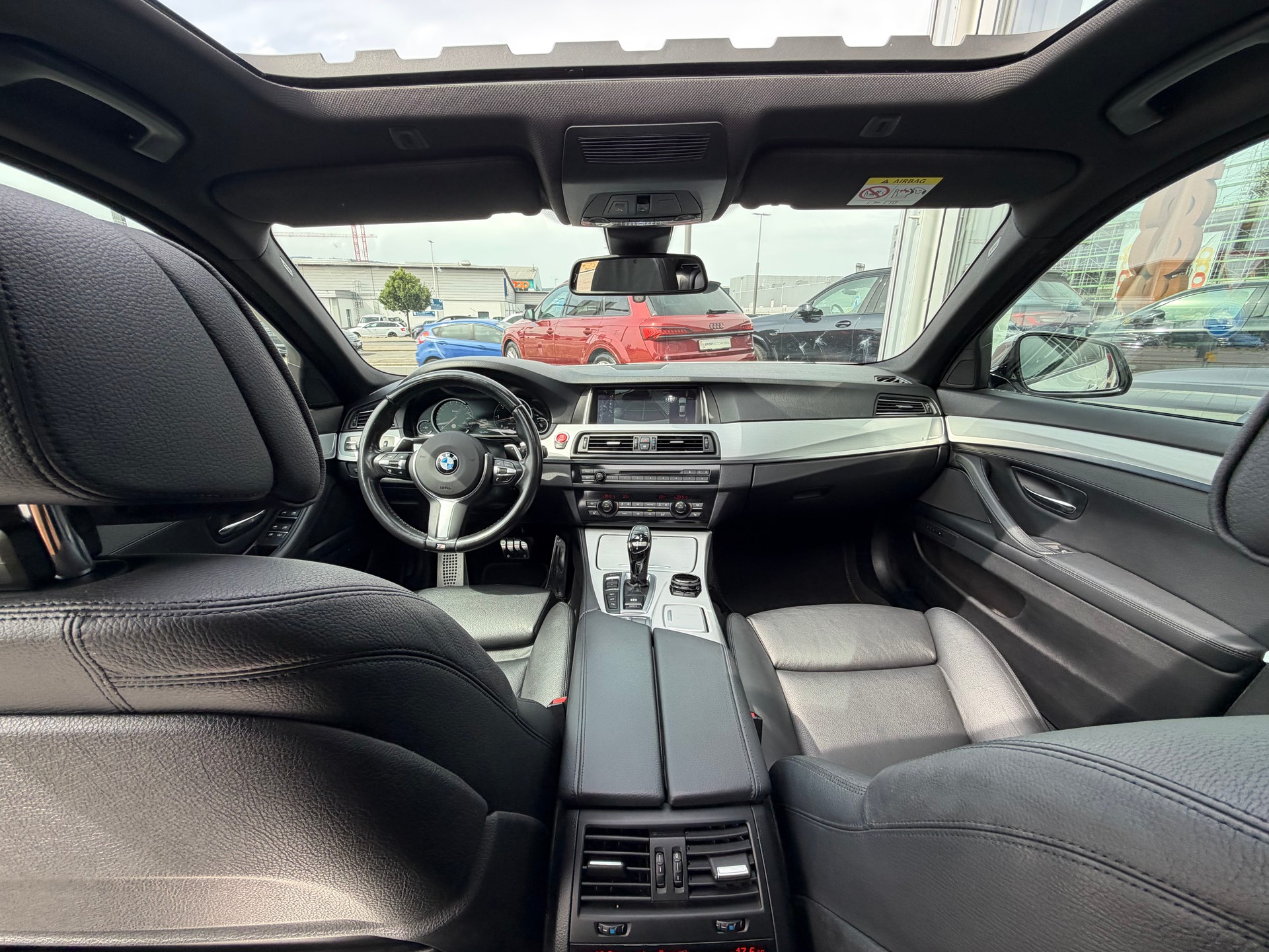 BMW M550d xDrive Steptronic-image-10