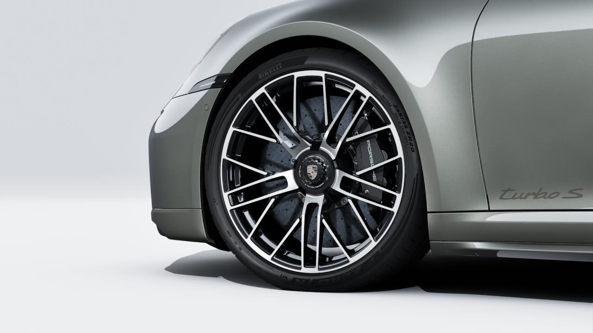 PORSCHE 911 Turbo S-image-9