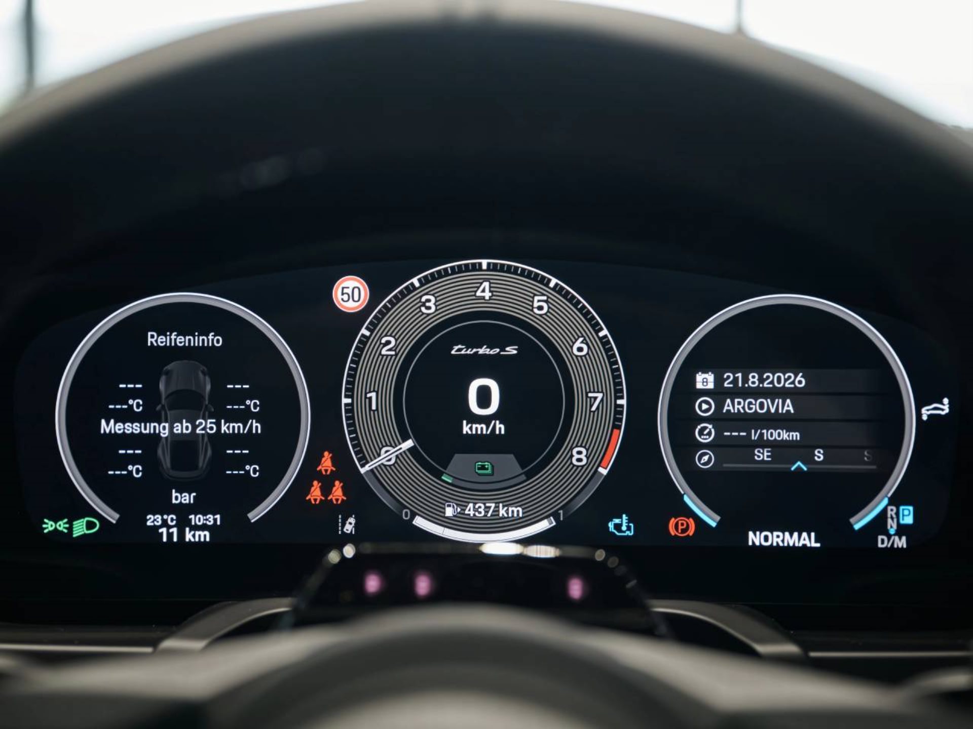 PORSCHE 911 Turbo S-image-13