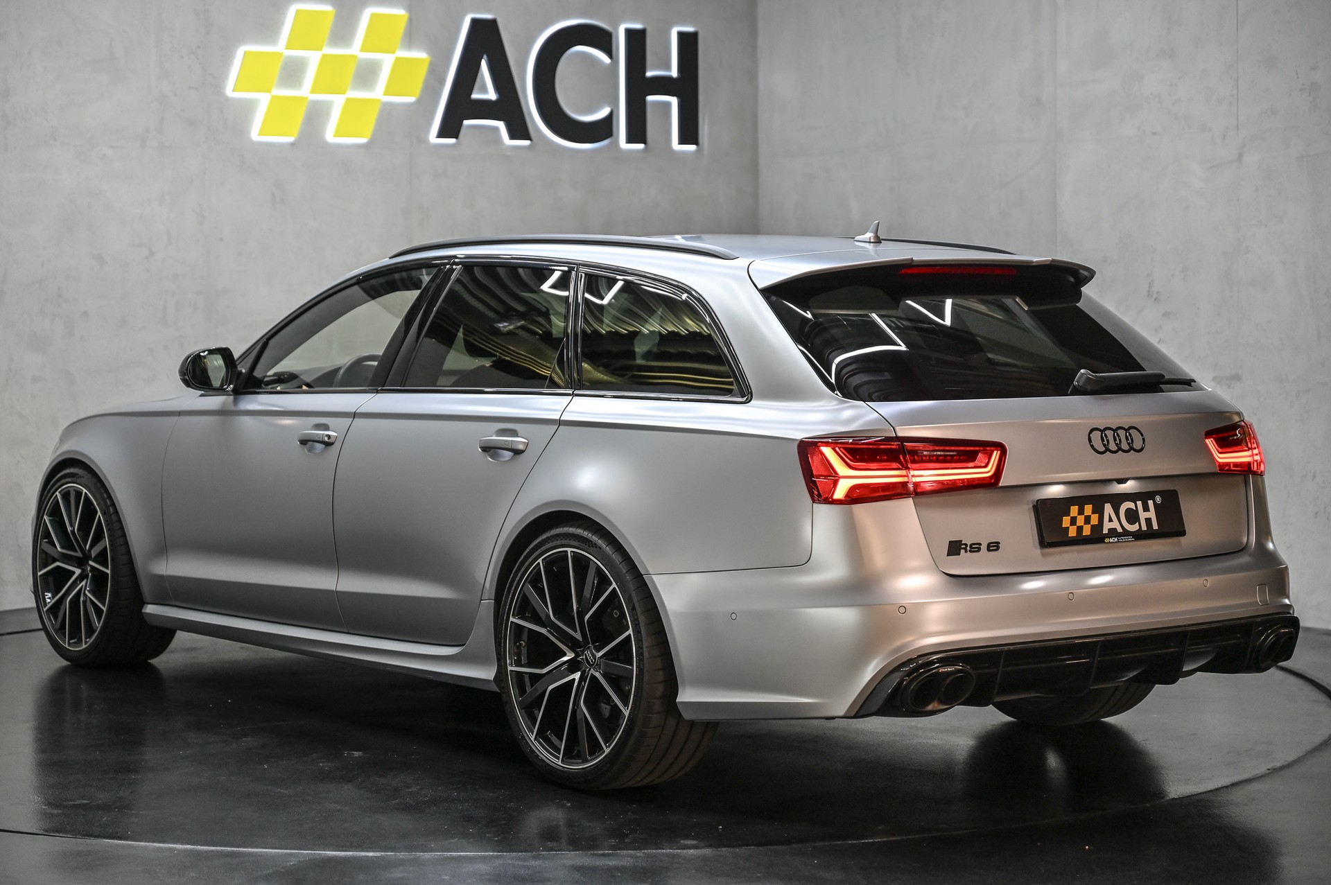 AUDI AUDI RS6 Avant 4.0 TFSI V8 performance quattro-image-6