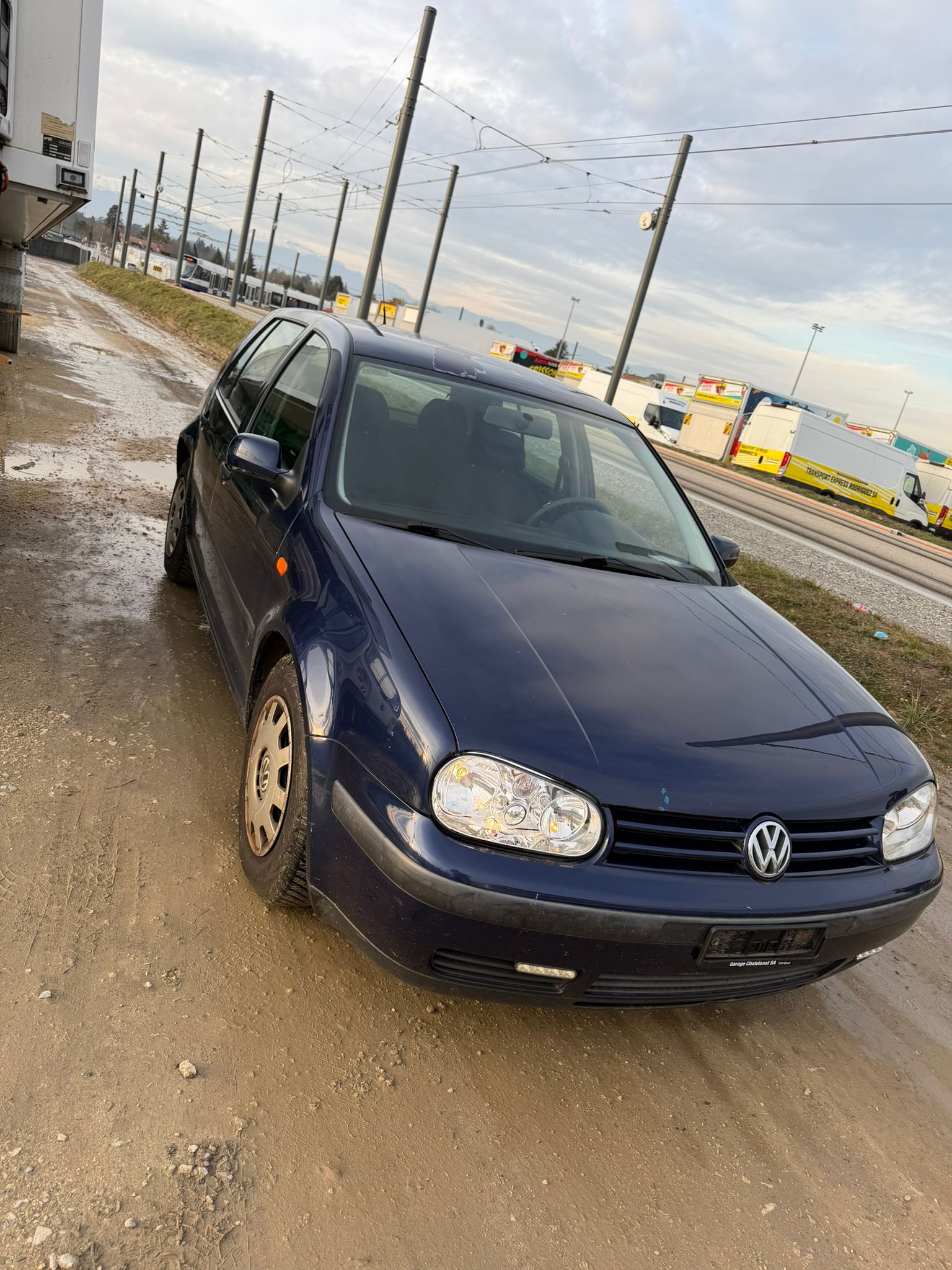 VW Golf 1.6-image-10