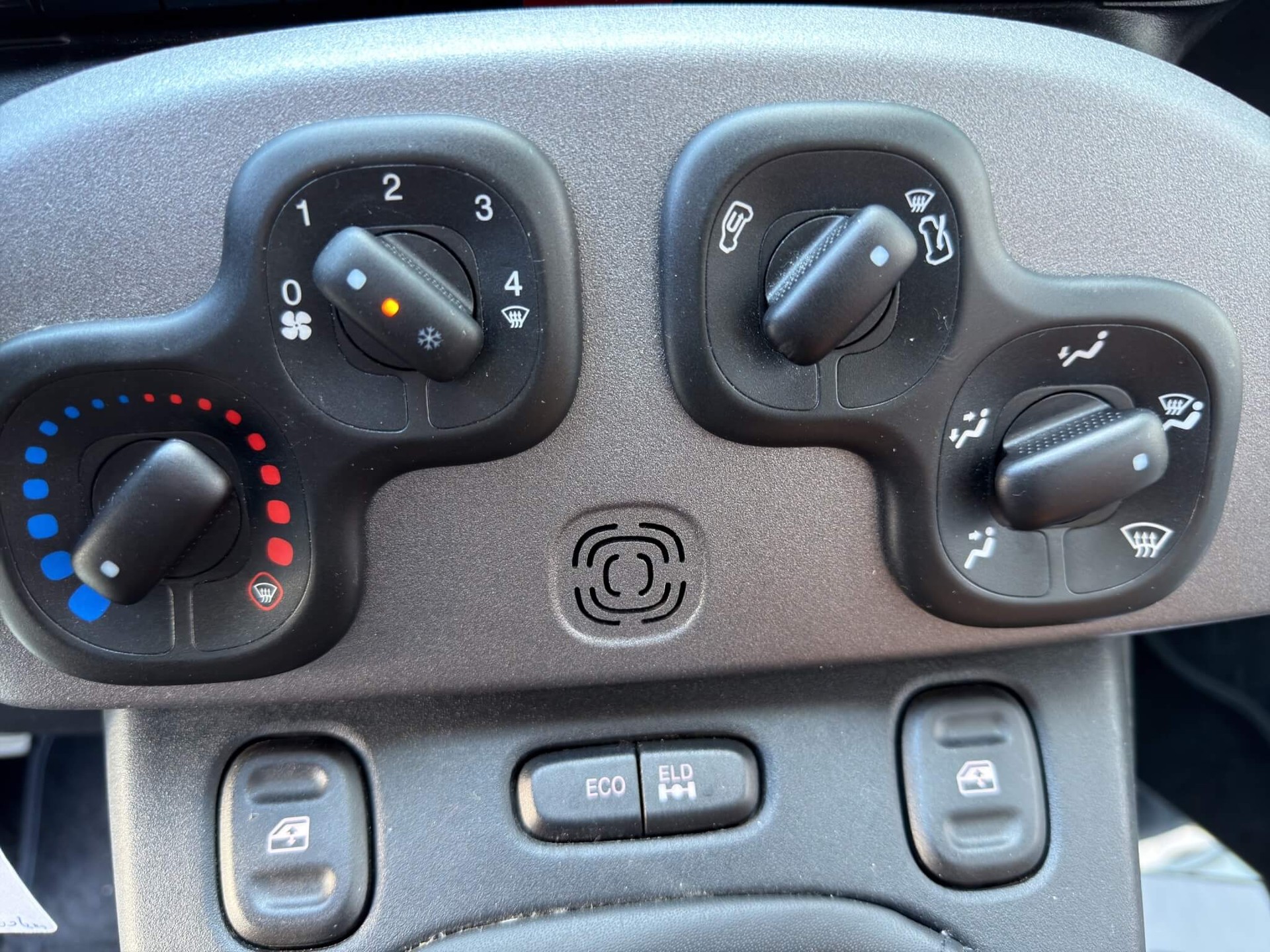 FIAT Panda 0.9 T TwinAir Pop 4x4 S/S-image-11
