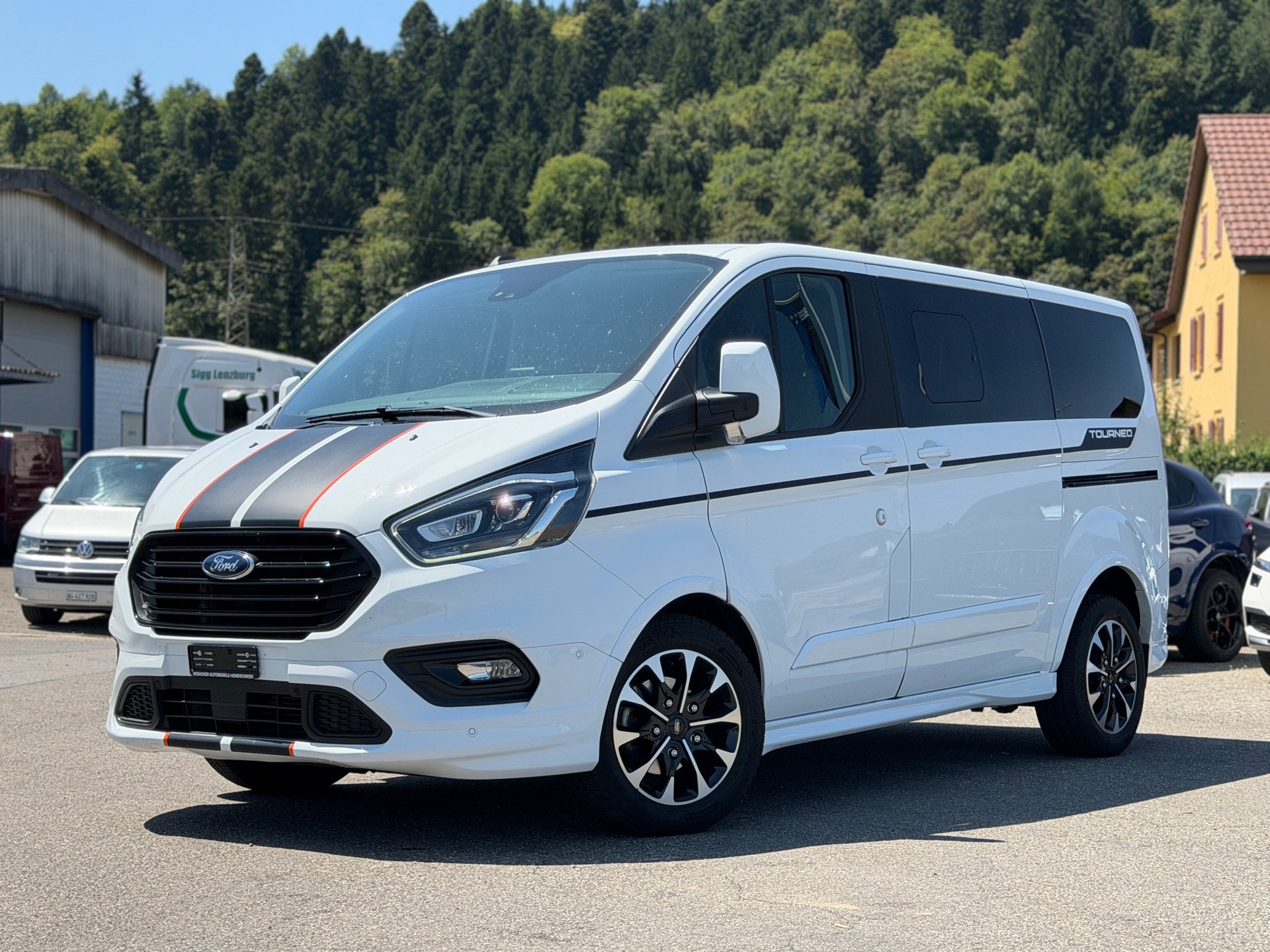 FORD Tourneo Custom 320 L1H1 Titanium A
