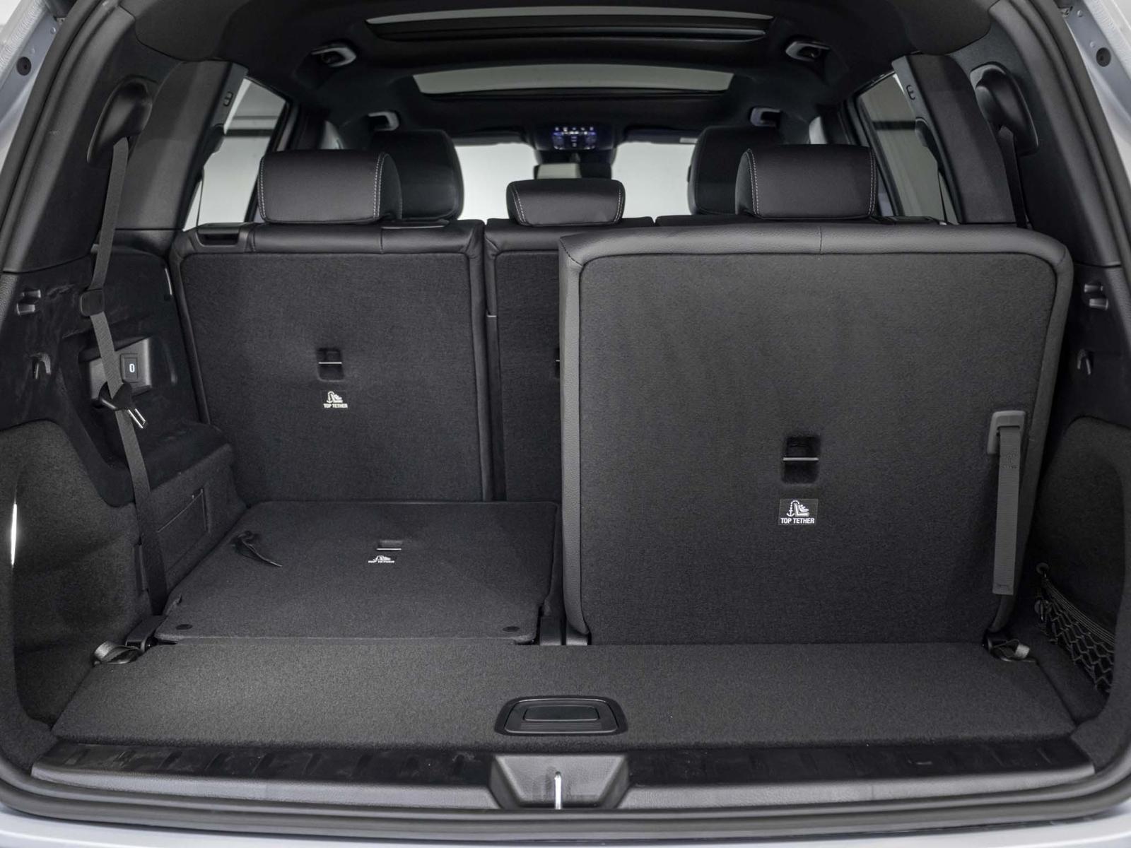 MERCEDES-BENZ GLB 35 AMG 4MATIC-image-13