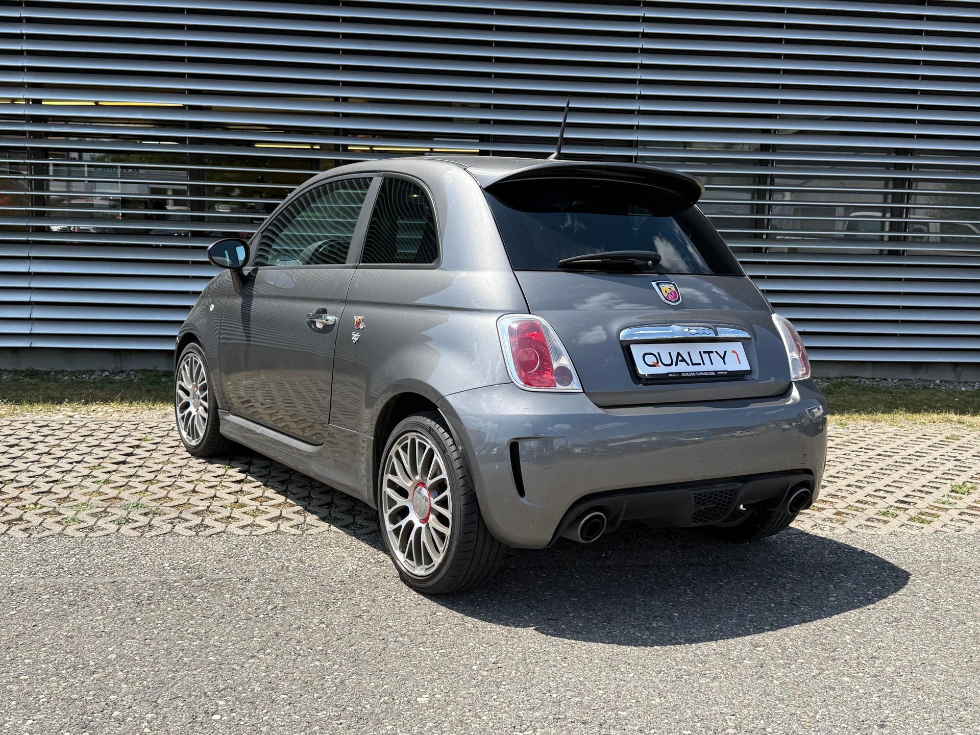 FIAT 500 1.4 16V Turbo Abarth-image-1