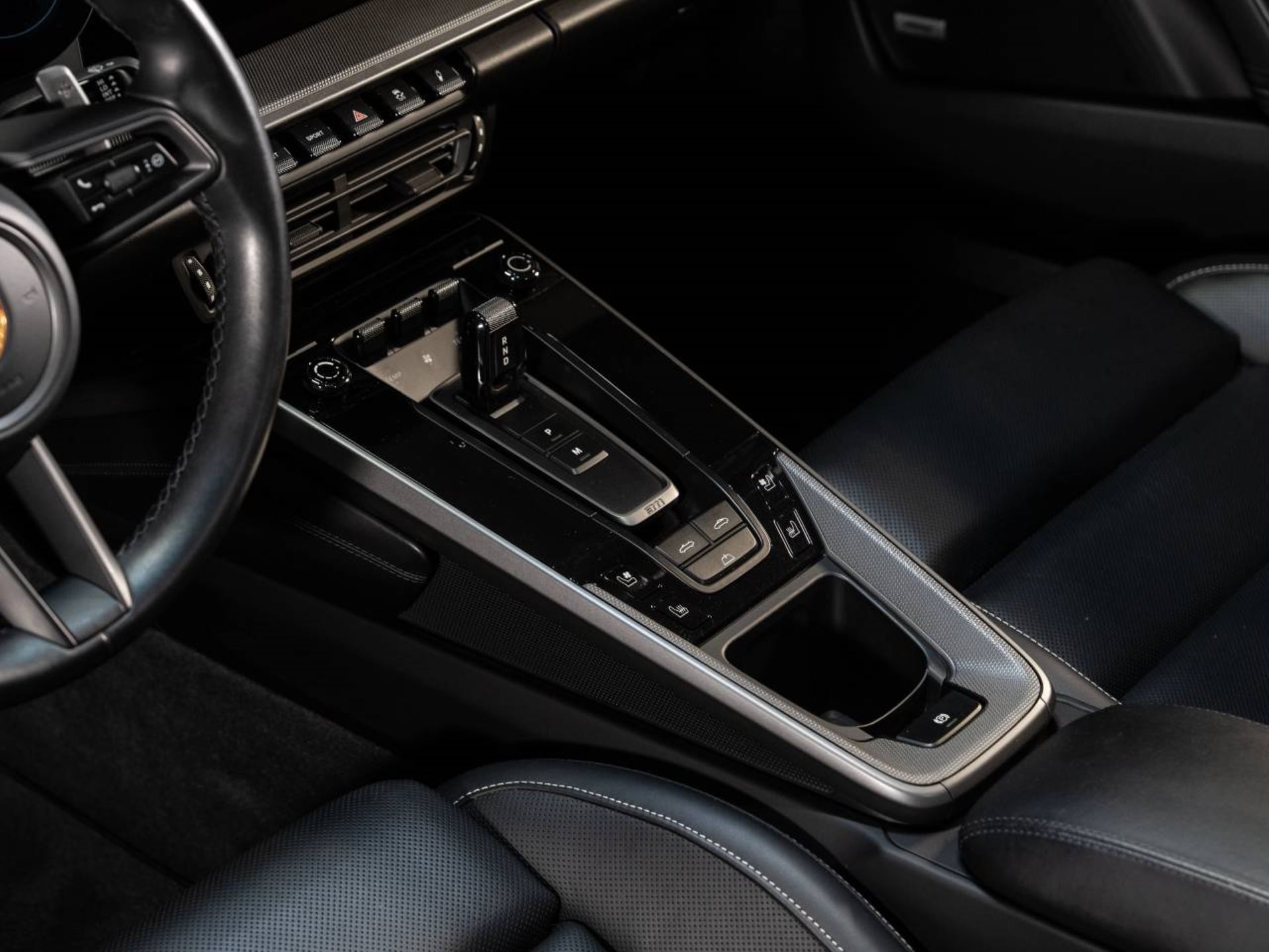 PORSCHE 911 Carrera 4S Cabriolet (MY21)-image-14