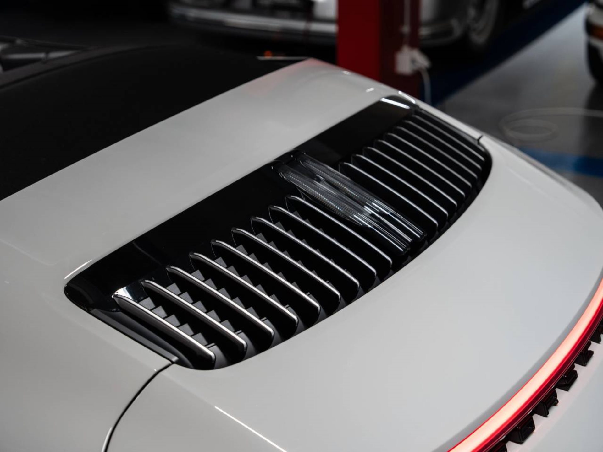 PORSCHE 911 Carrera 4S Cabriolet (MY21)-image-24
