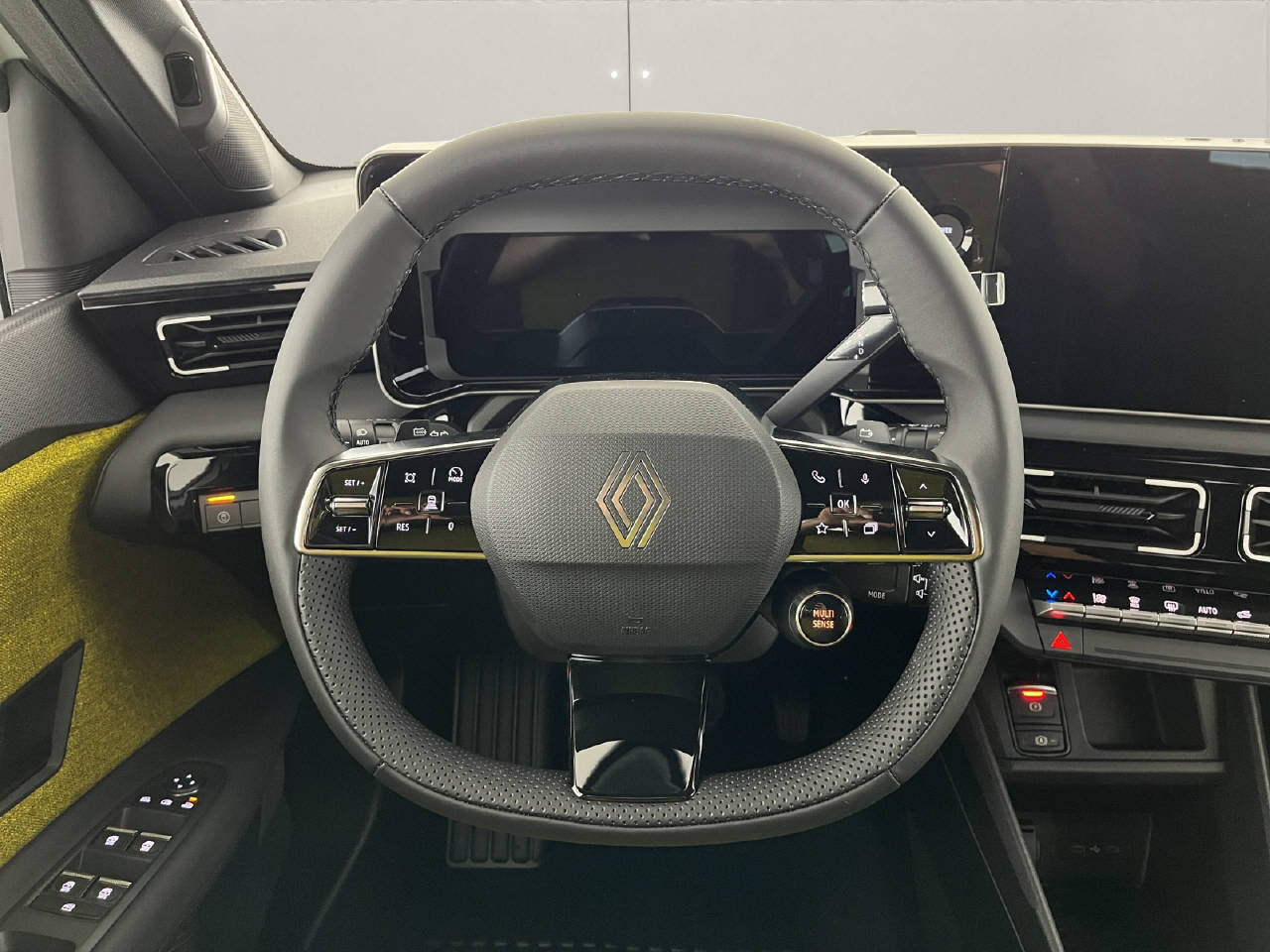 RENAULT R5 E-Tech Comfort Range iconic five-image-9