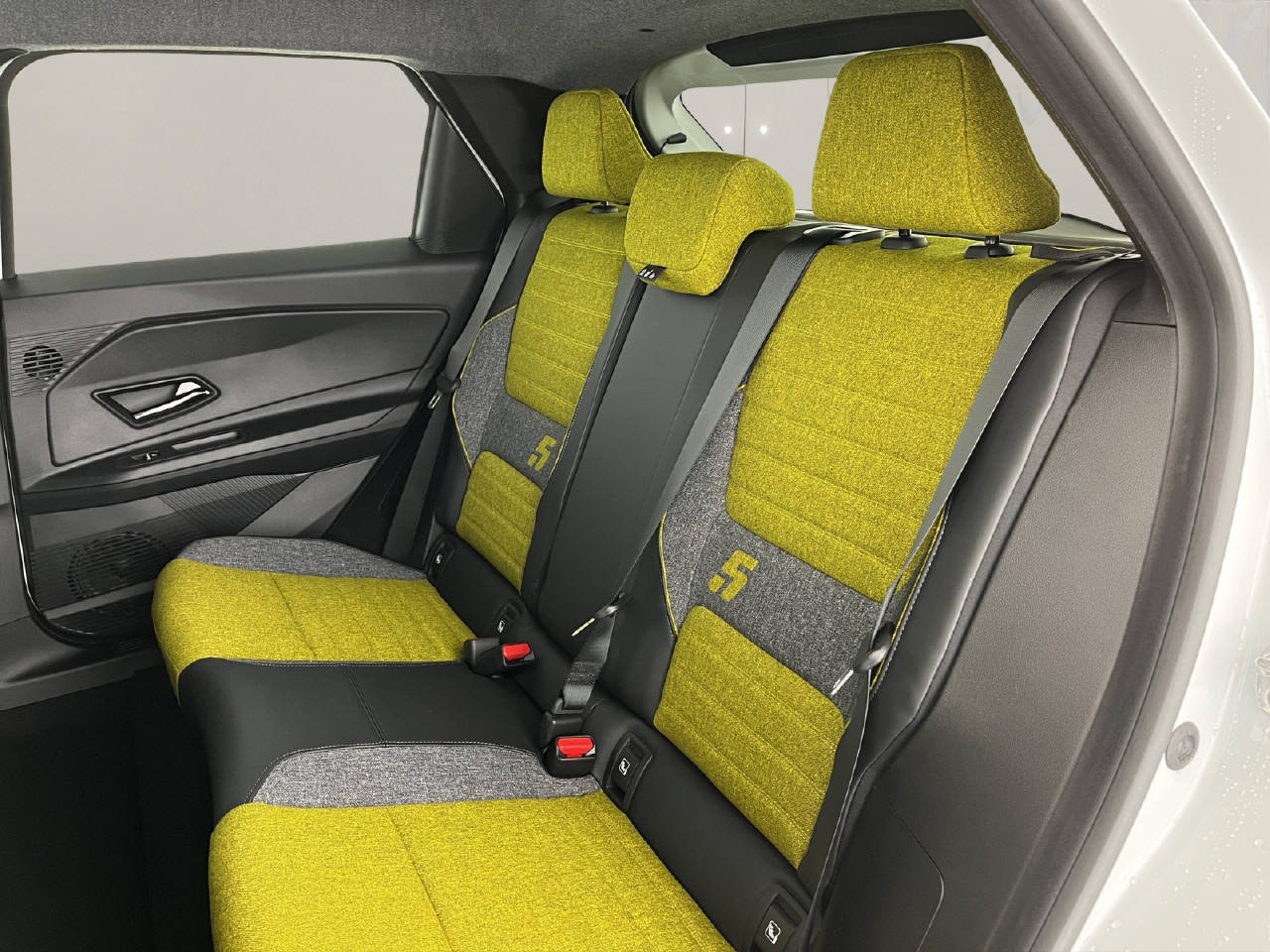 RENAULT R5 E-Tech Comfort Range iconic five-image-16