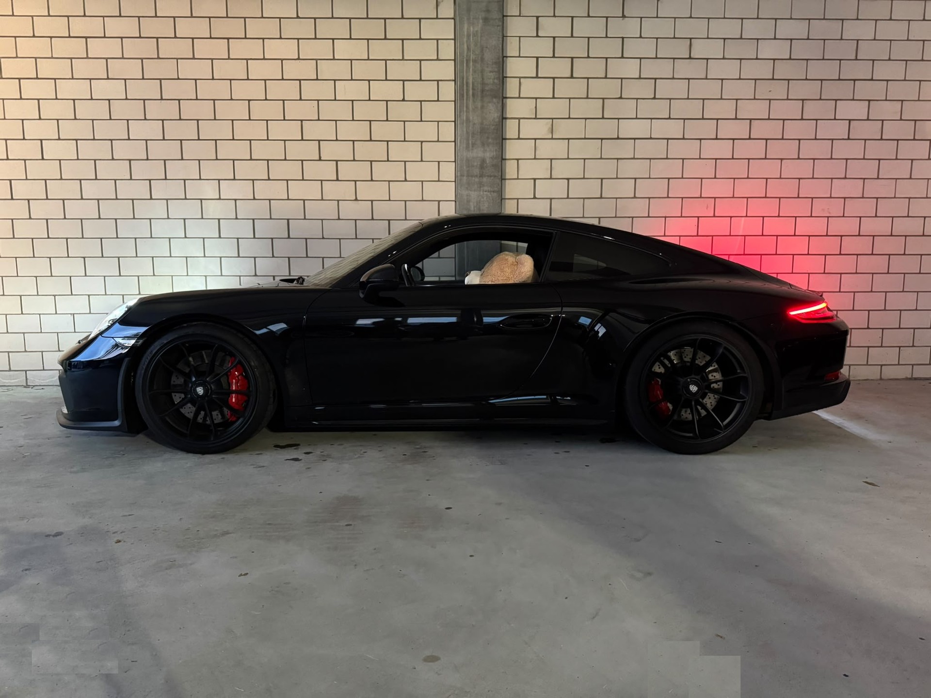 PORSCHE 911 GT3 Touring (Handschalter)-image-0