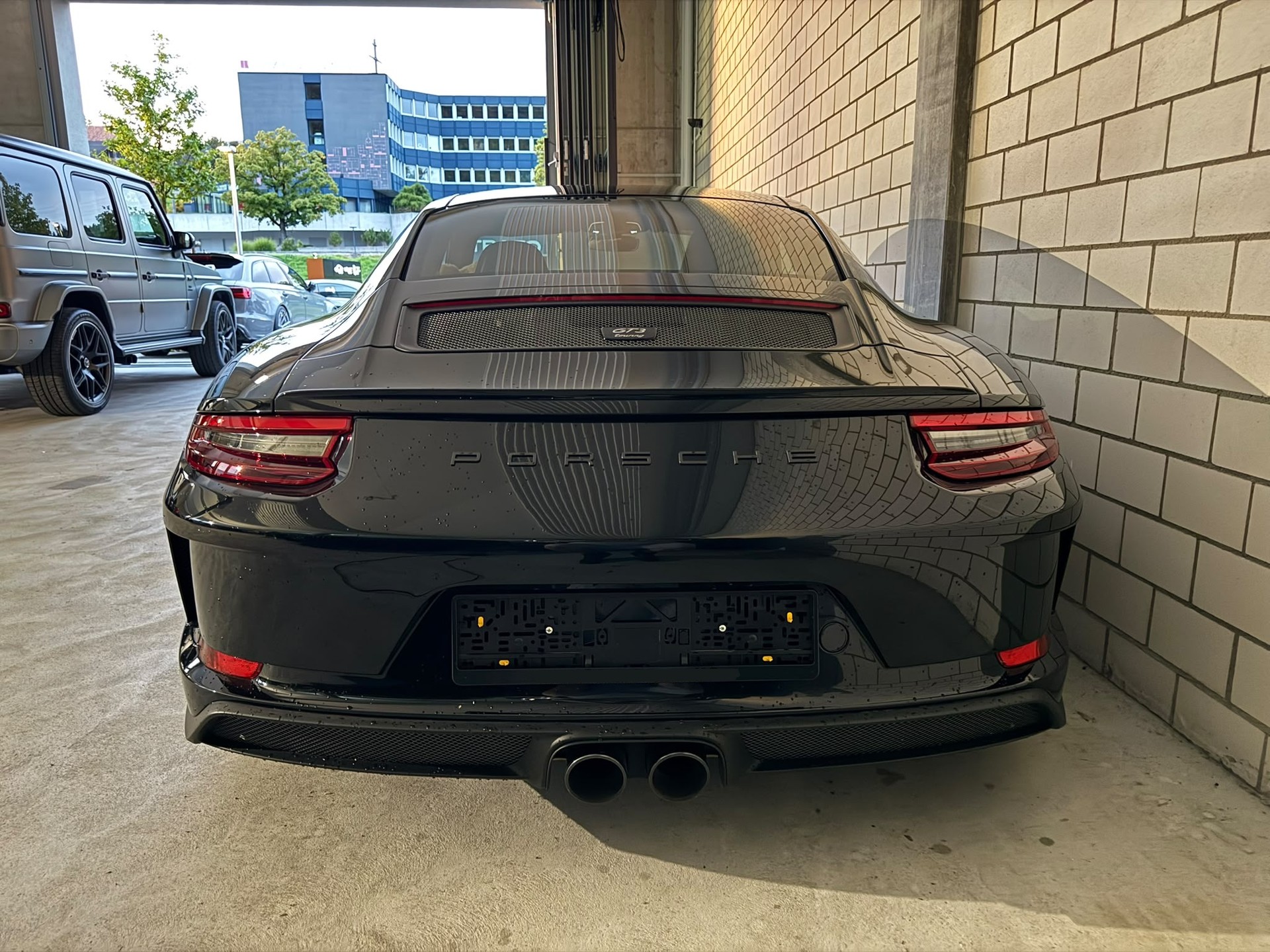 PORSCHE 911 GT3 Touring (Handschalter)-image-3