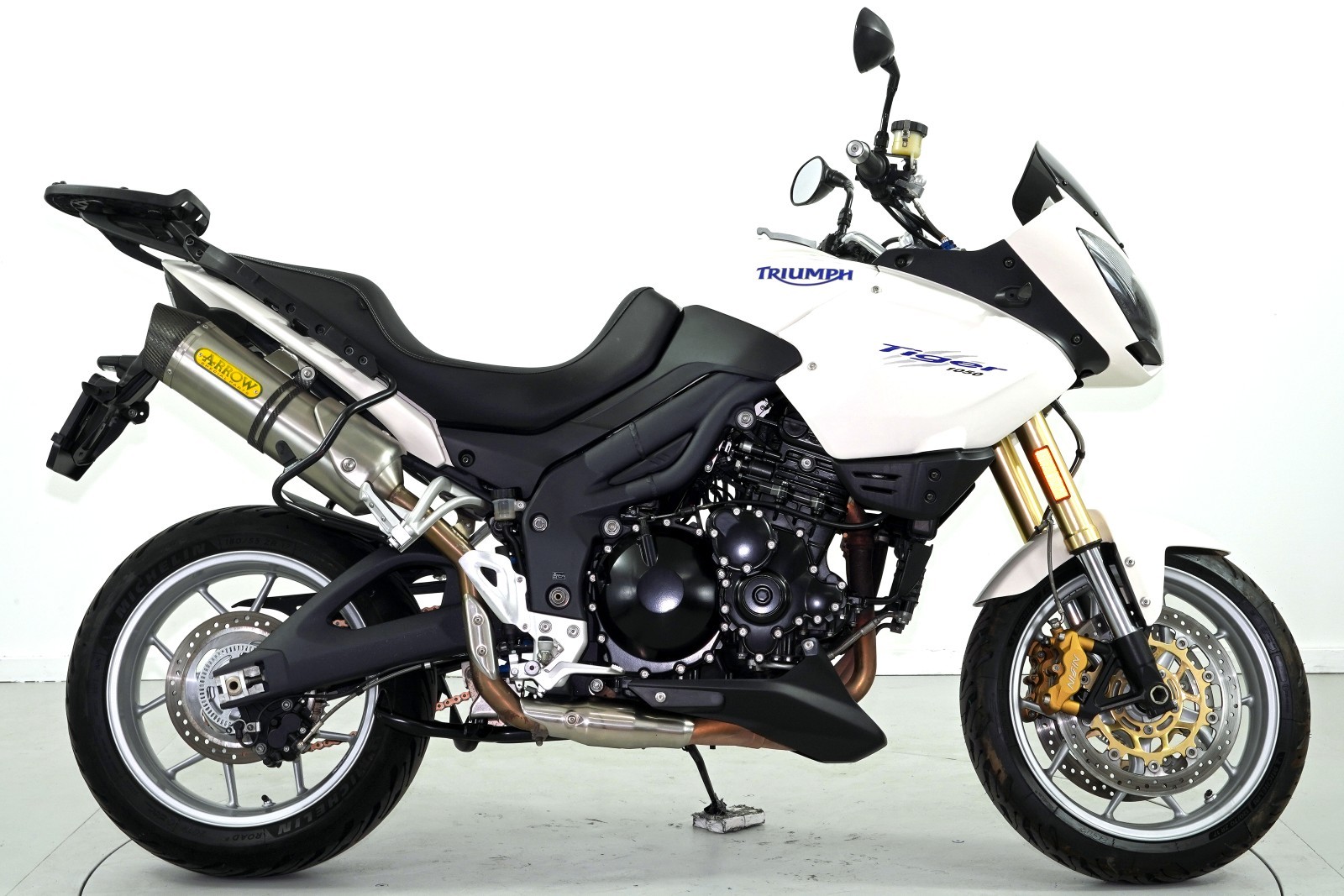 TRIUMPH Tiger 1050 ABS-showroom-element-3