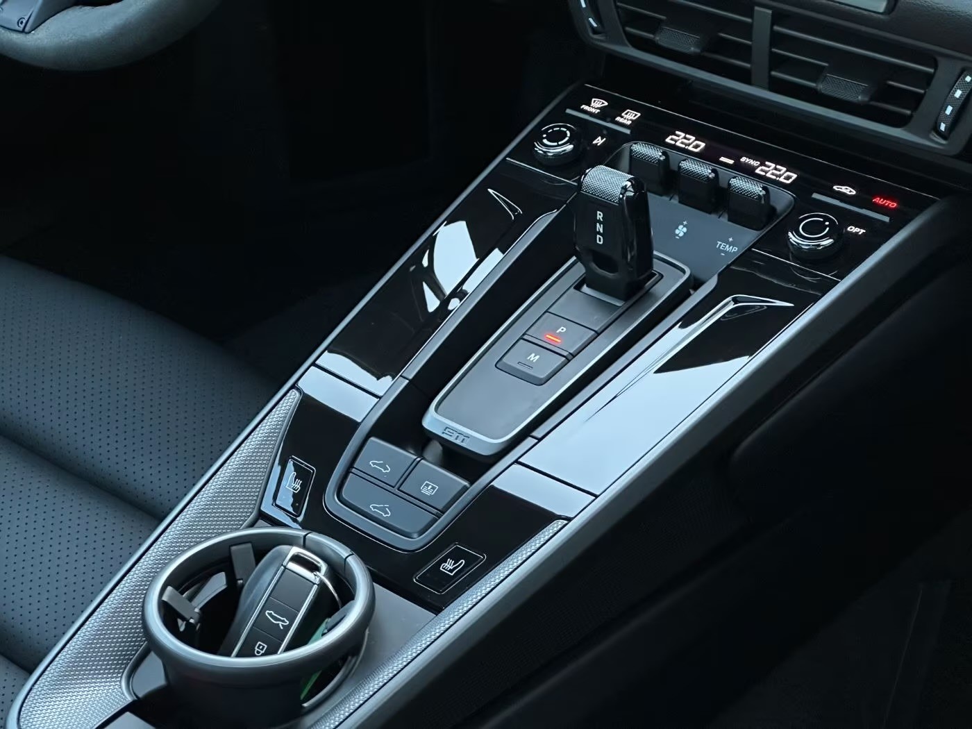 PORSCHE 911 Carrera PDK-image-11