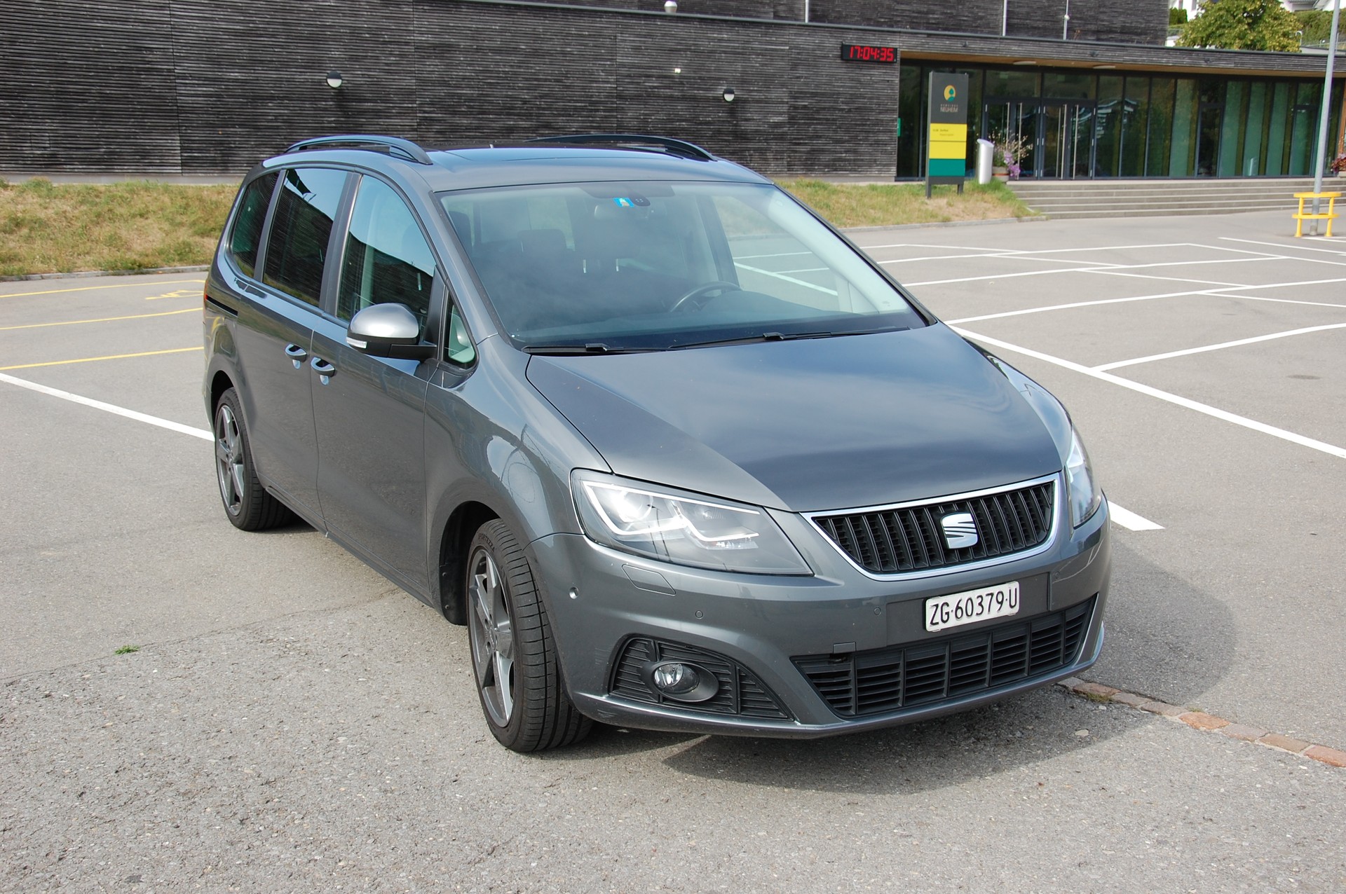 SEAT Alhambra 2.0 TDI Style Viva-image-5