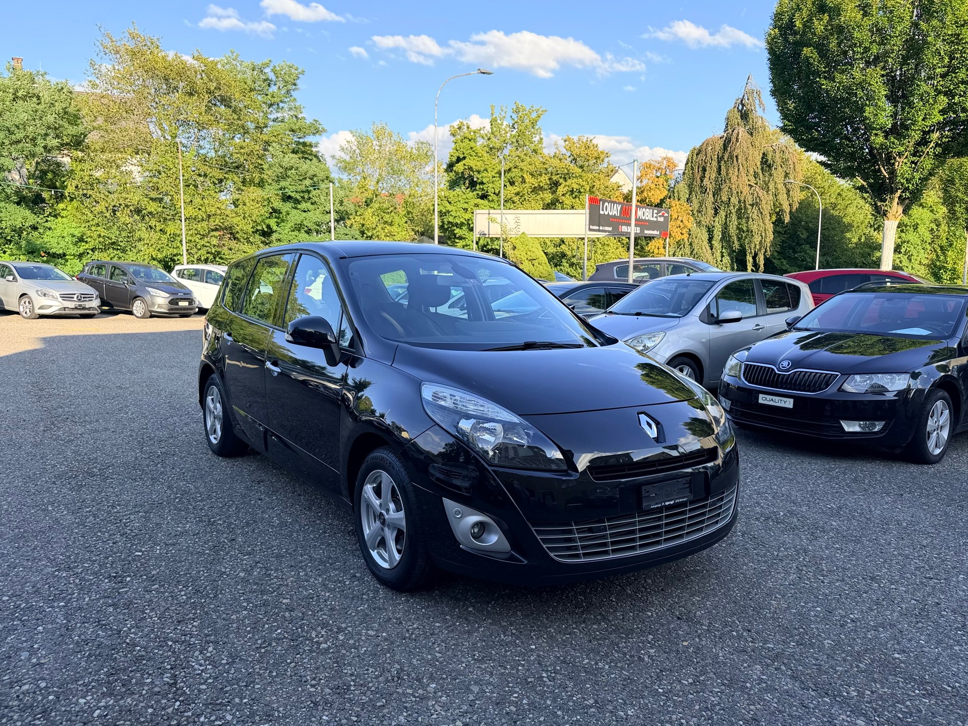 RENAULT Grand Scénic 1.9 dCi Dynamique-image-6