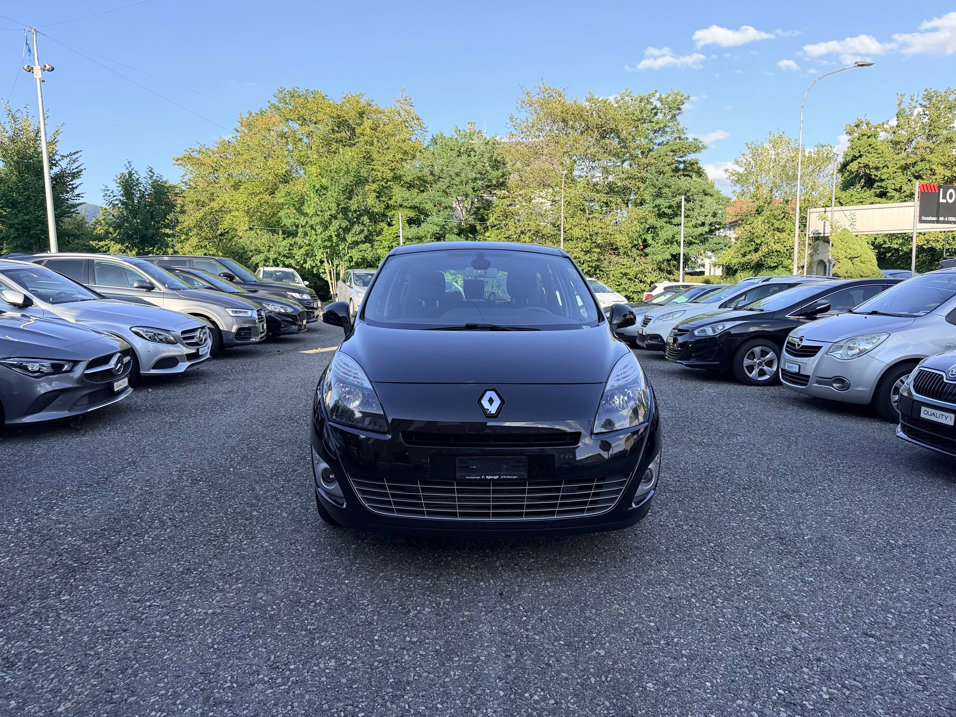RENAULT Grand Scénic 1.9 dCi Dynamique-image-2