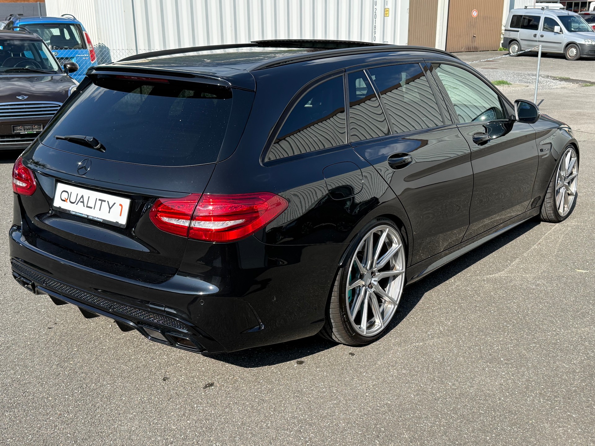 MERCEDES-BENZ C 63 AMG Speedshift-image-3