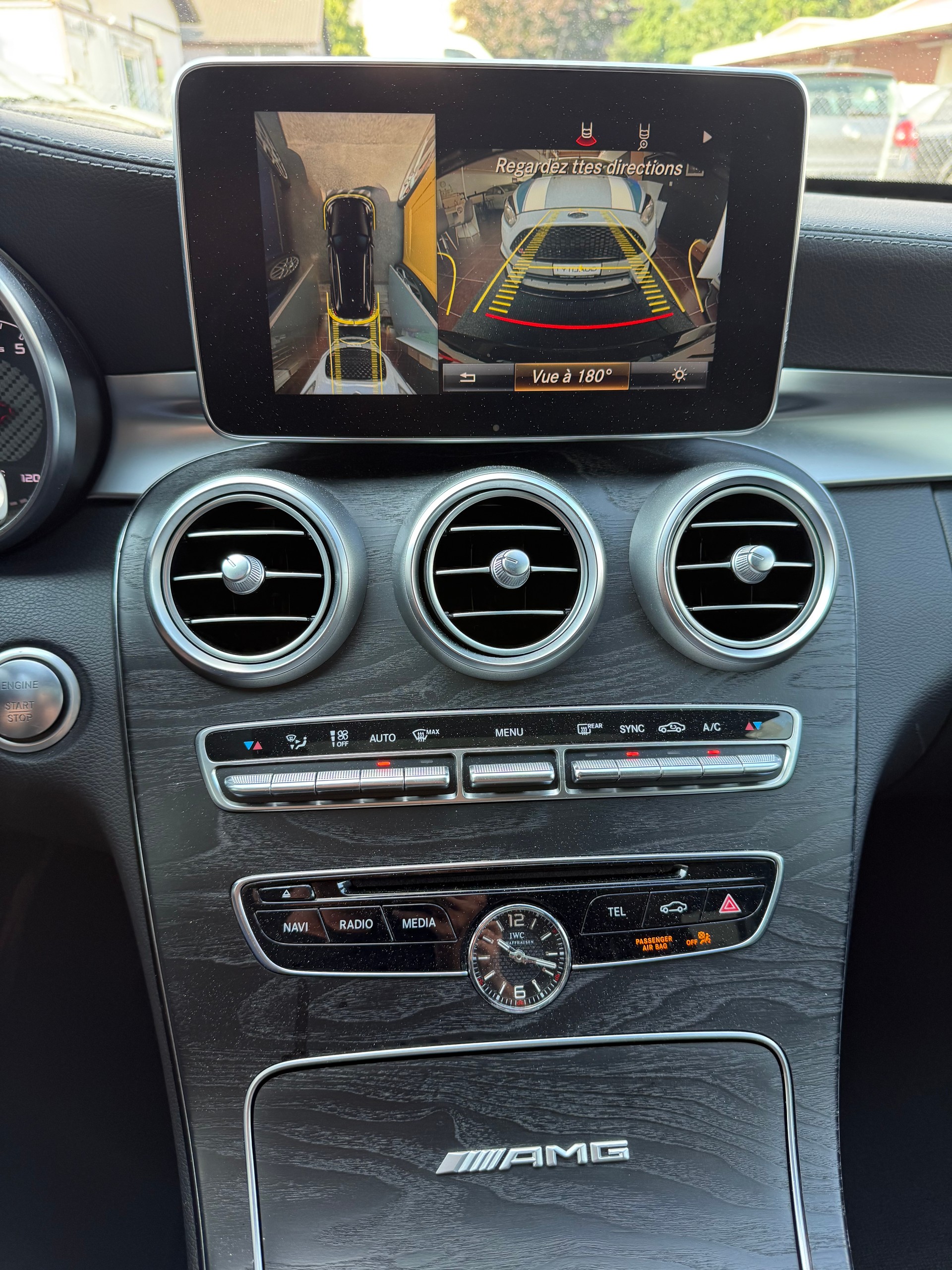MERCEDES-BENZ C 63 AMG Speedshift-image-5