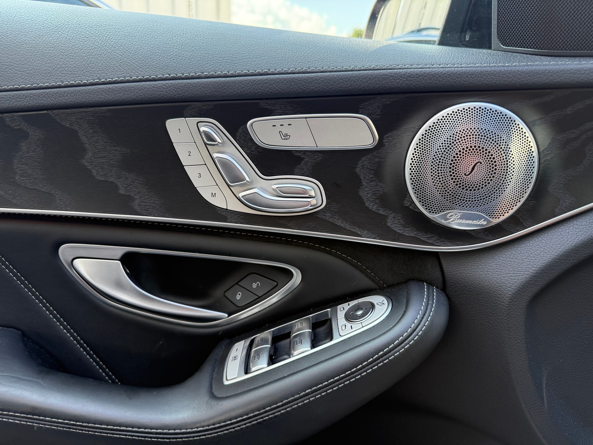MERCEDES-BENZ C 63 AMG Speedshift-image-12