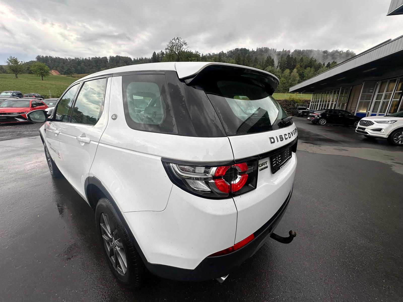 LAND ROVER Discovery Sport 2.0 TD4 HSE Luxury AT9-image-4