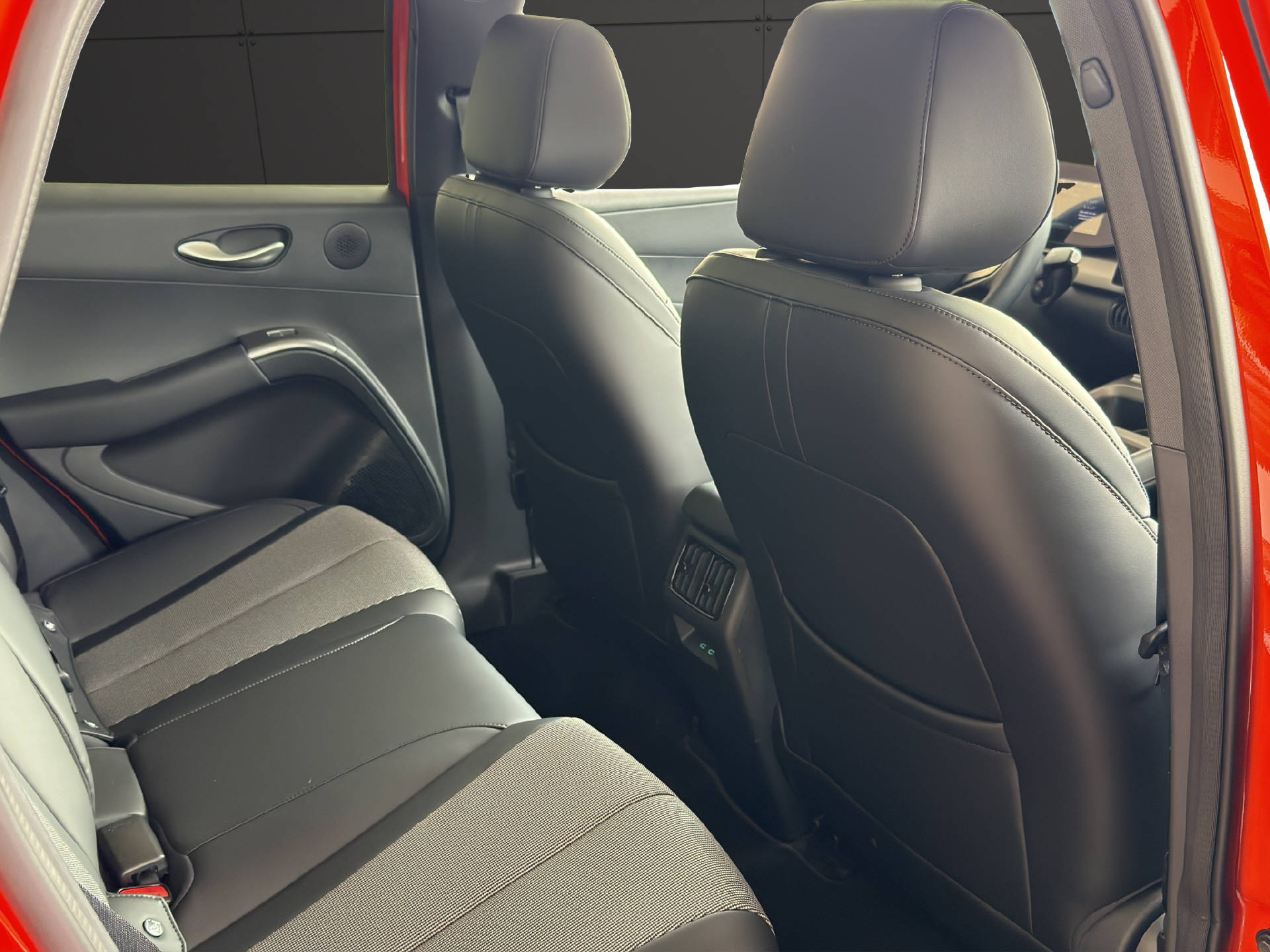 BYD Dolphin G DM-i Comfort-image-11
