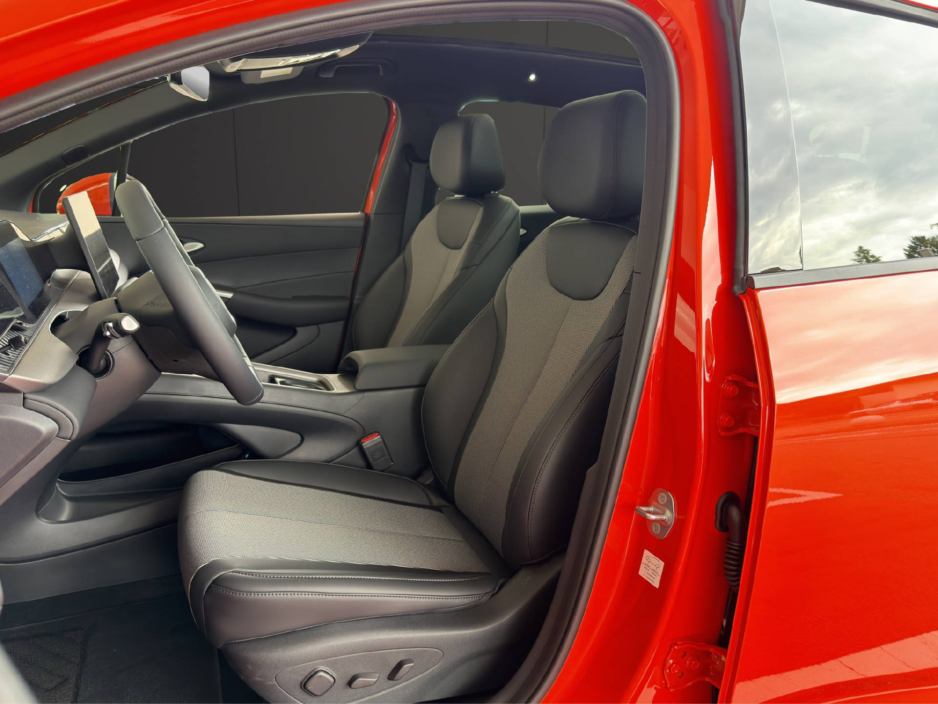 BYD Dolphin G DM-i Comfort-image-8