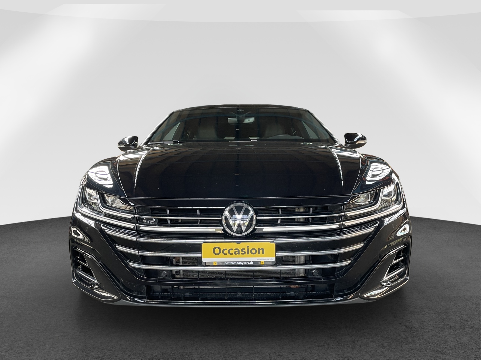VW Arteon Shooting Brake 2.0 TDI R-Line DSG 4m-image-1