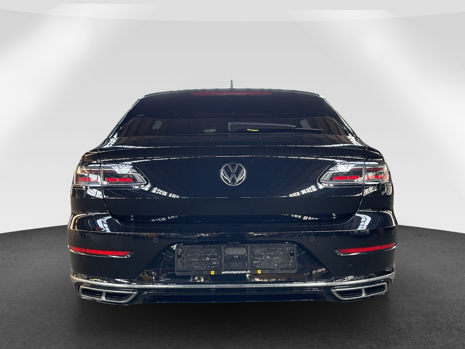 VW Arteon Shooting Brake 2.0 TDI R-Line DSG 4m-image-4