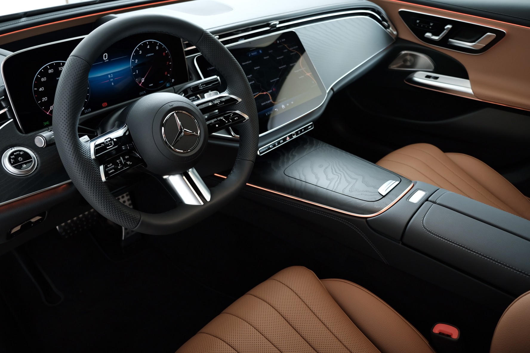 MERCEDES-BENZ E 450 9G-Tronic 4Matic-image-8