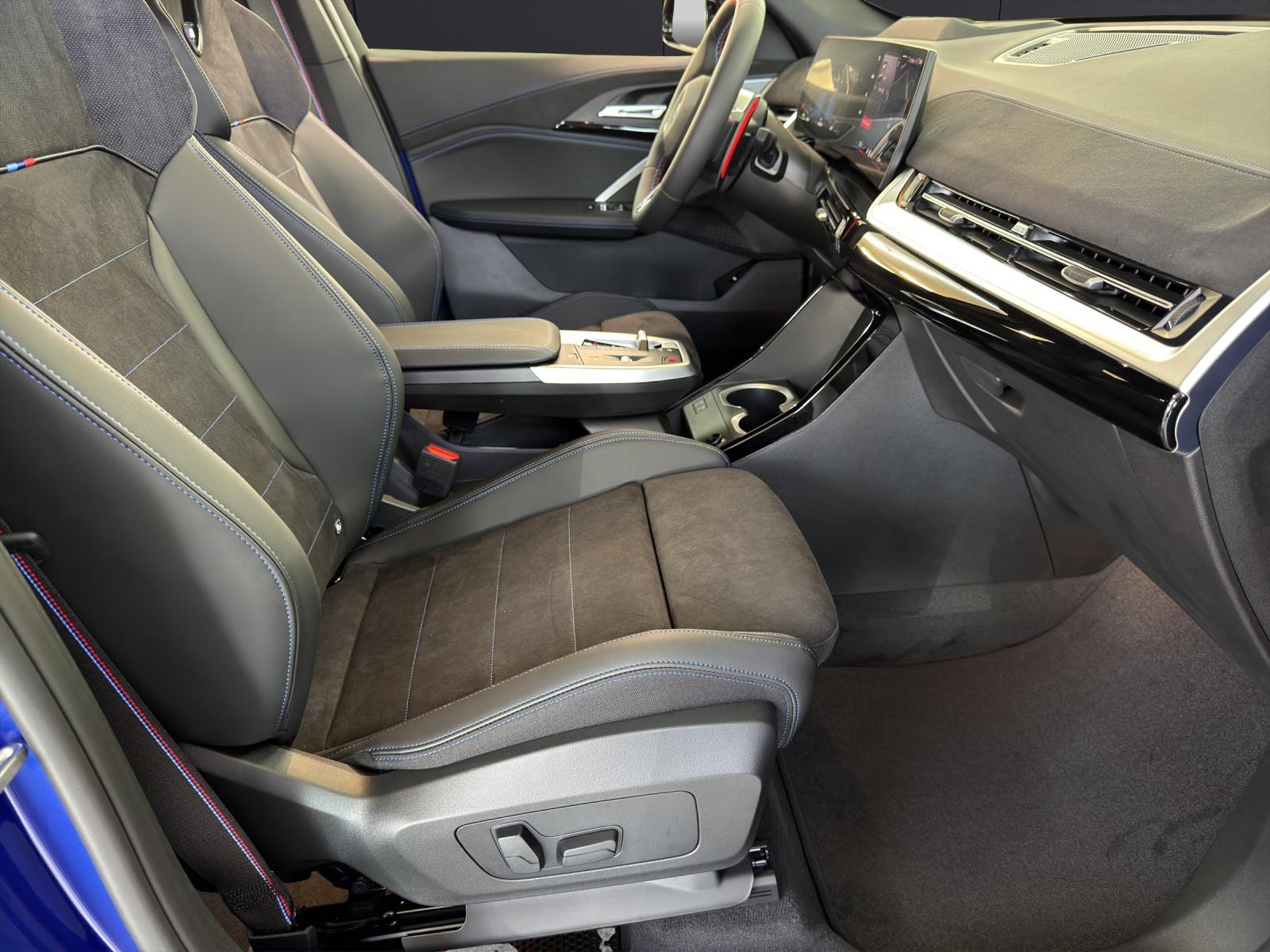BMW X1 M35i-image-14