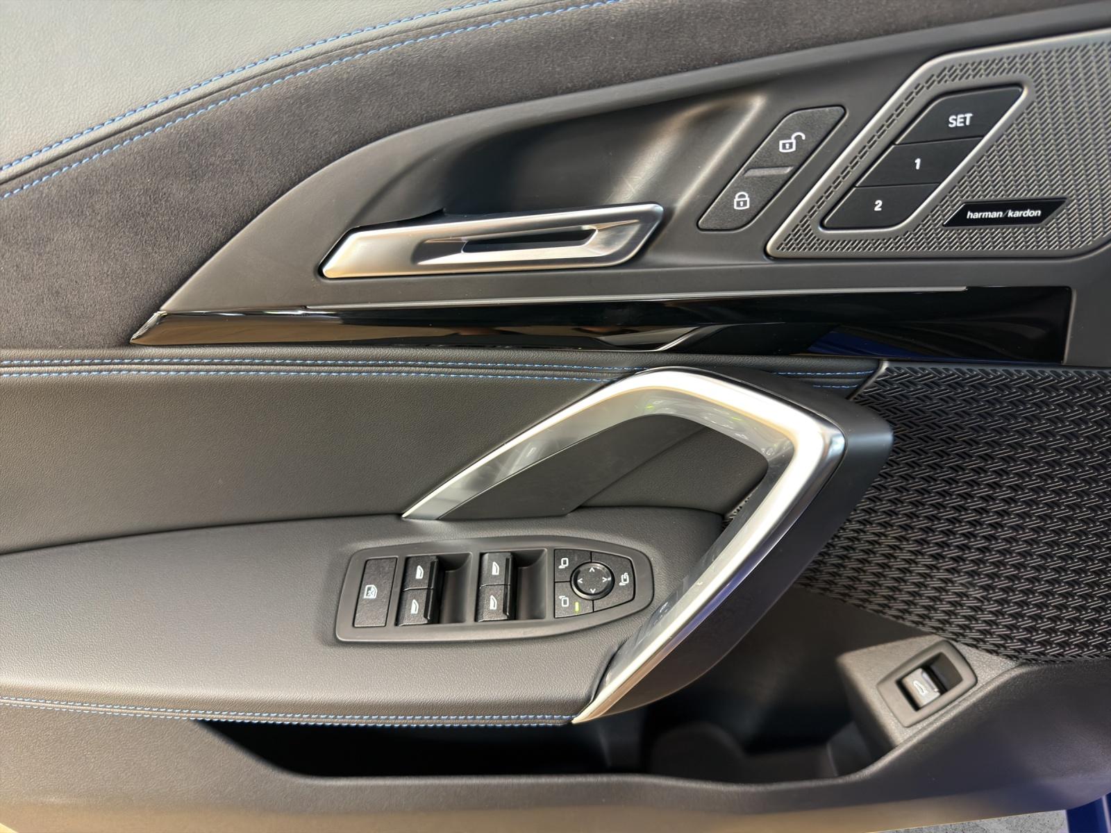 BMW X1 M35i-image-9