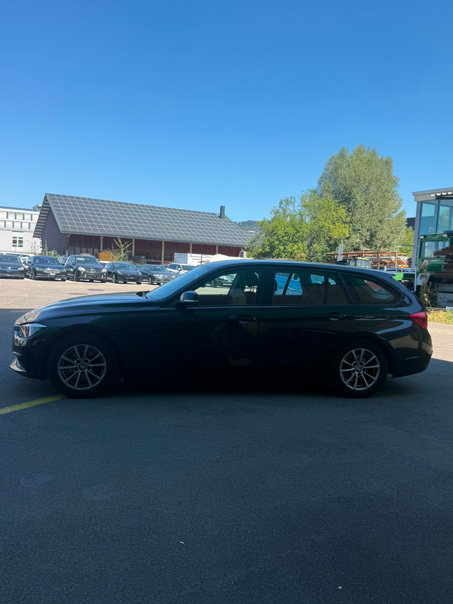 BMW 318d Touring Steptronic-image-3
