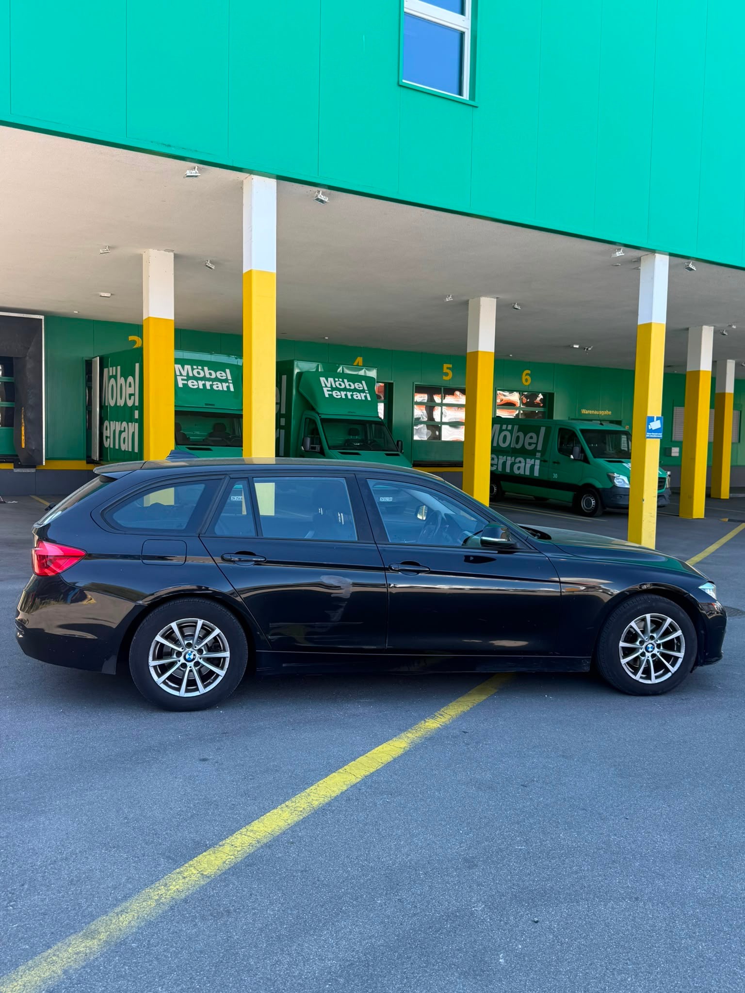 BMW 318d Touring Steptronic-image-5
