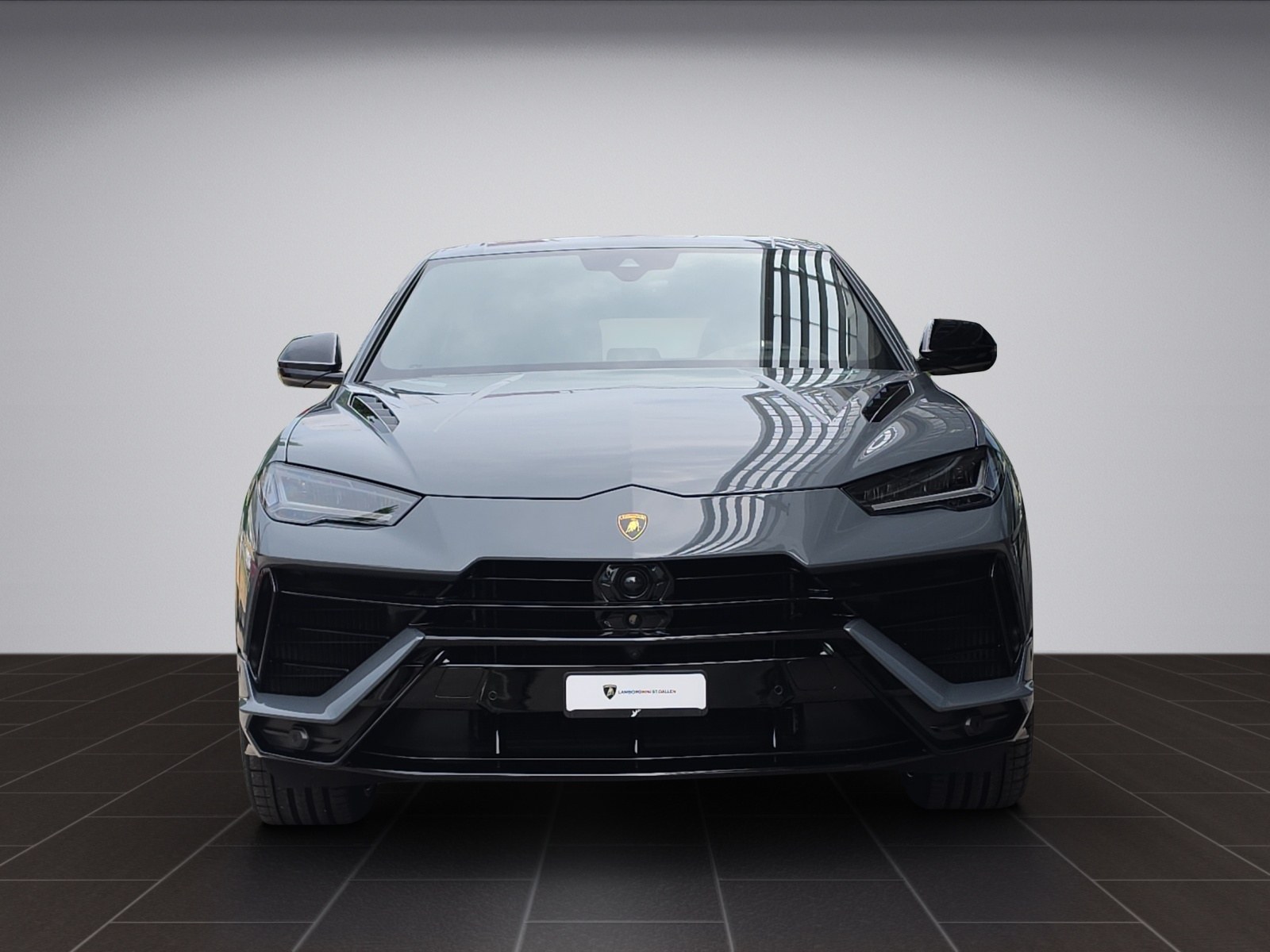 LAMBORGHINI Urus S-image-4