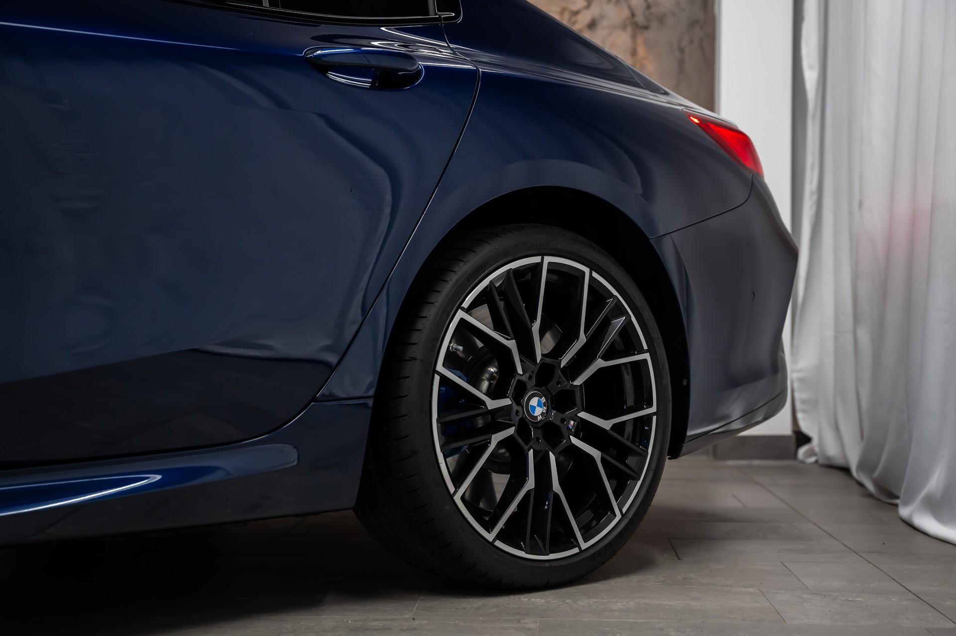 BMW M850i xDrive Gran Coupé Steptronic *Facelift*Panorama*360°*Iconic Glow*-showroom-element-3