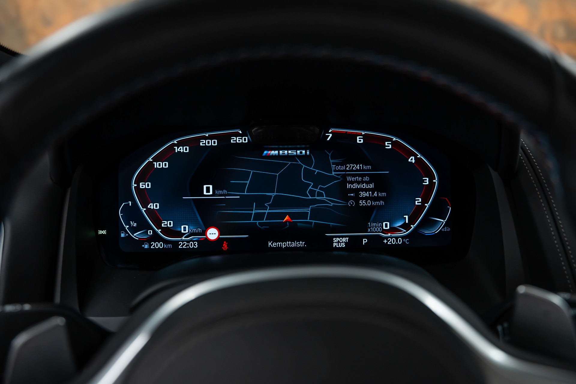 BMW M850i xDrive Gran Coupé Steptronic *Facelift*Panorama*360°*Iconic Glow*-image-24