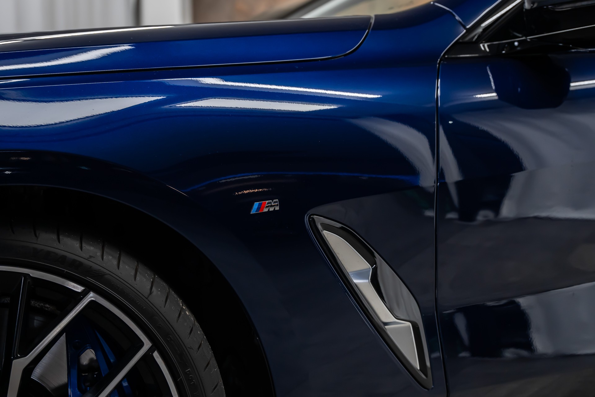 BMW M850i xDrive Gran Coupé Steptronic *Facelift*Panorama*360°*Iconic Glow*-showroom-element-2