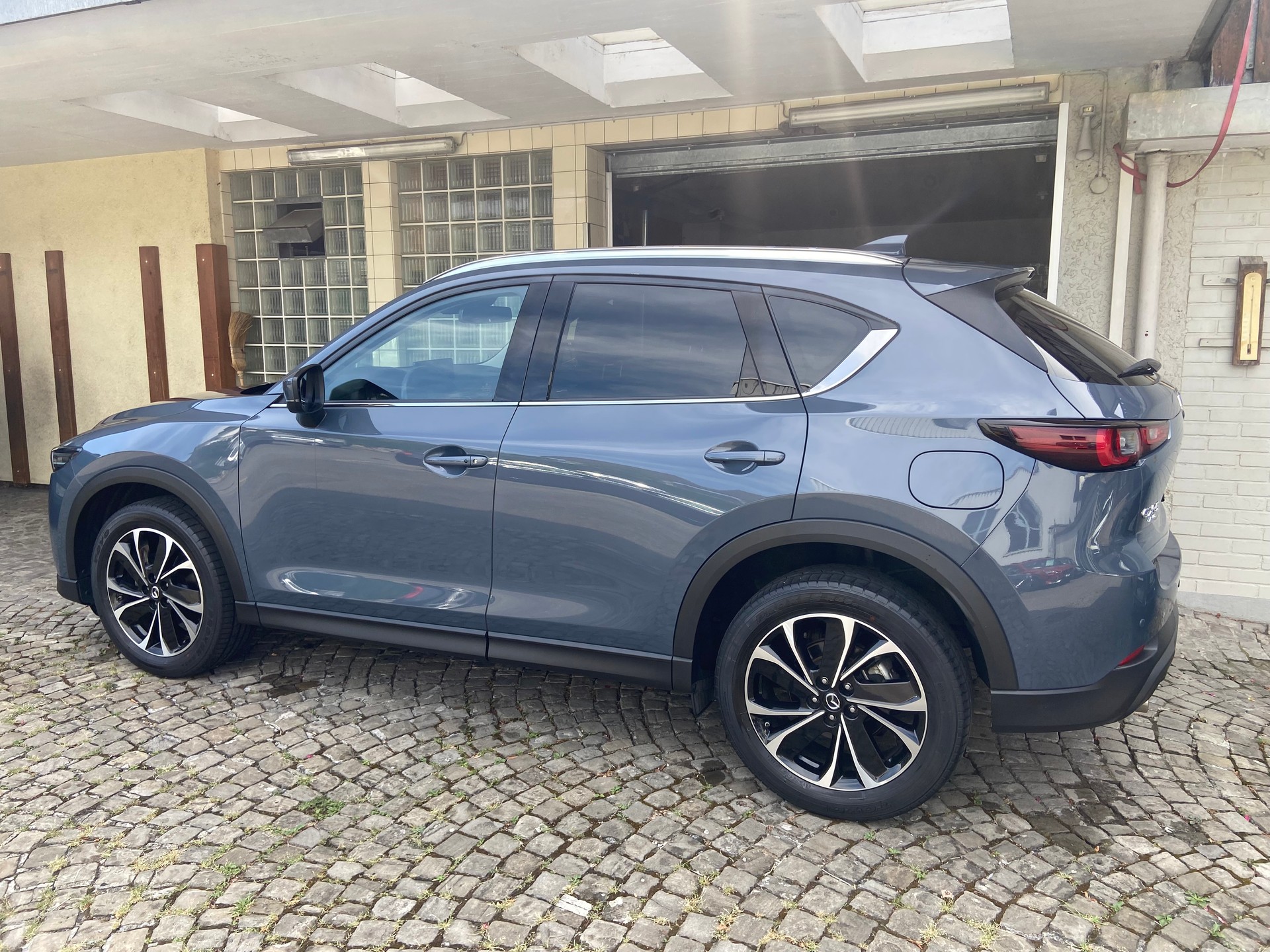 MAZDA CX-5 SKYACTIV-G 194 Homura AWD Automat-image-2