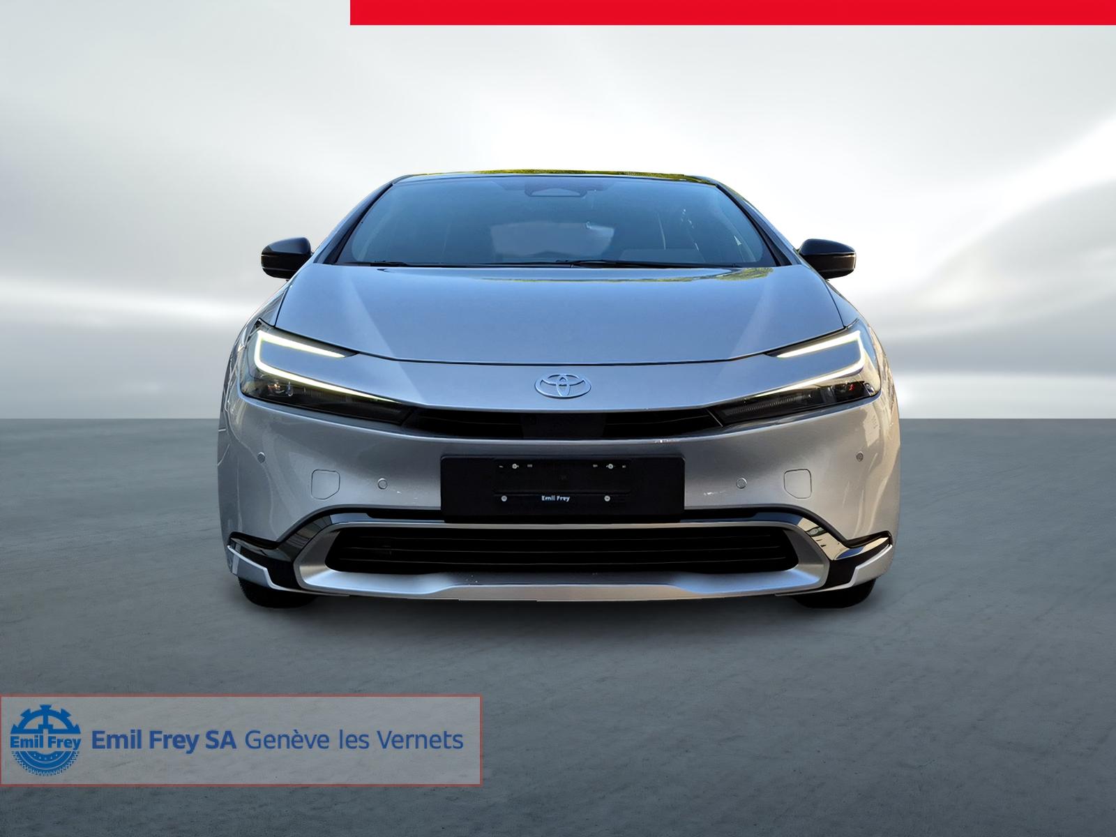 TOYOTA Prius 2.0 Plug-In-Hybrid Premium-showroom-element-2