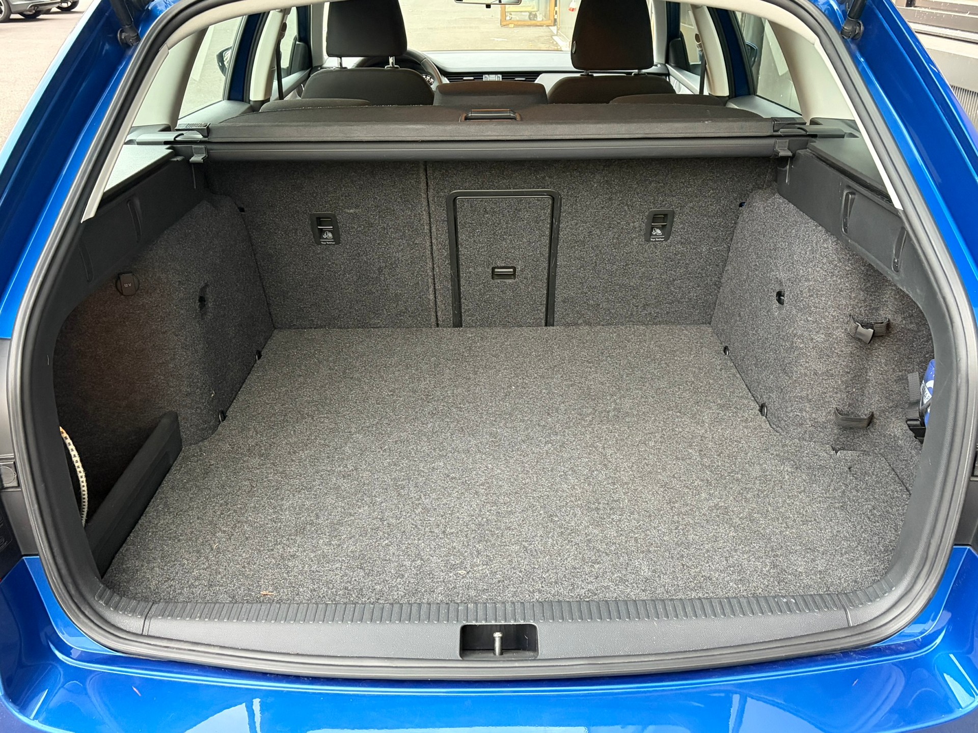 SKODA Octavia Combi 1.4 TSI G-tec Ambition CNG-image-8