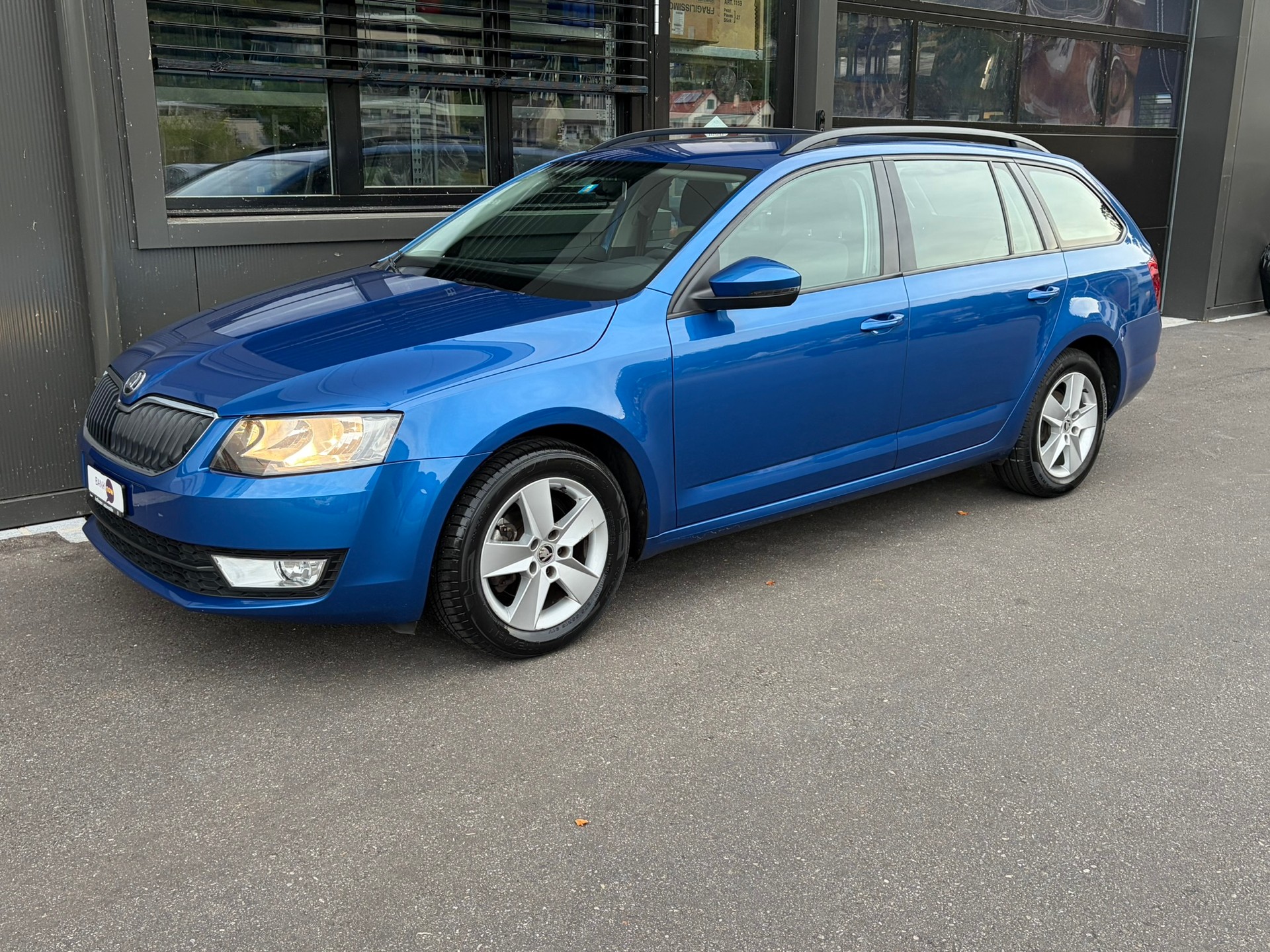 SKODA Octavia Combi 1.4 TSI G-tec Ambition CNG-image-1