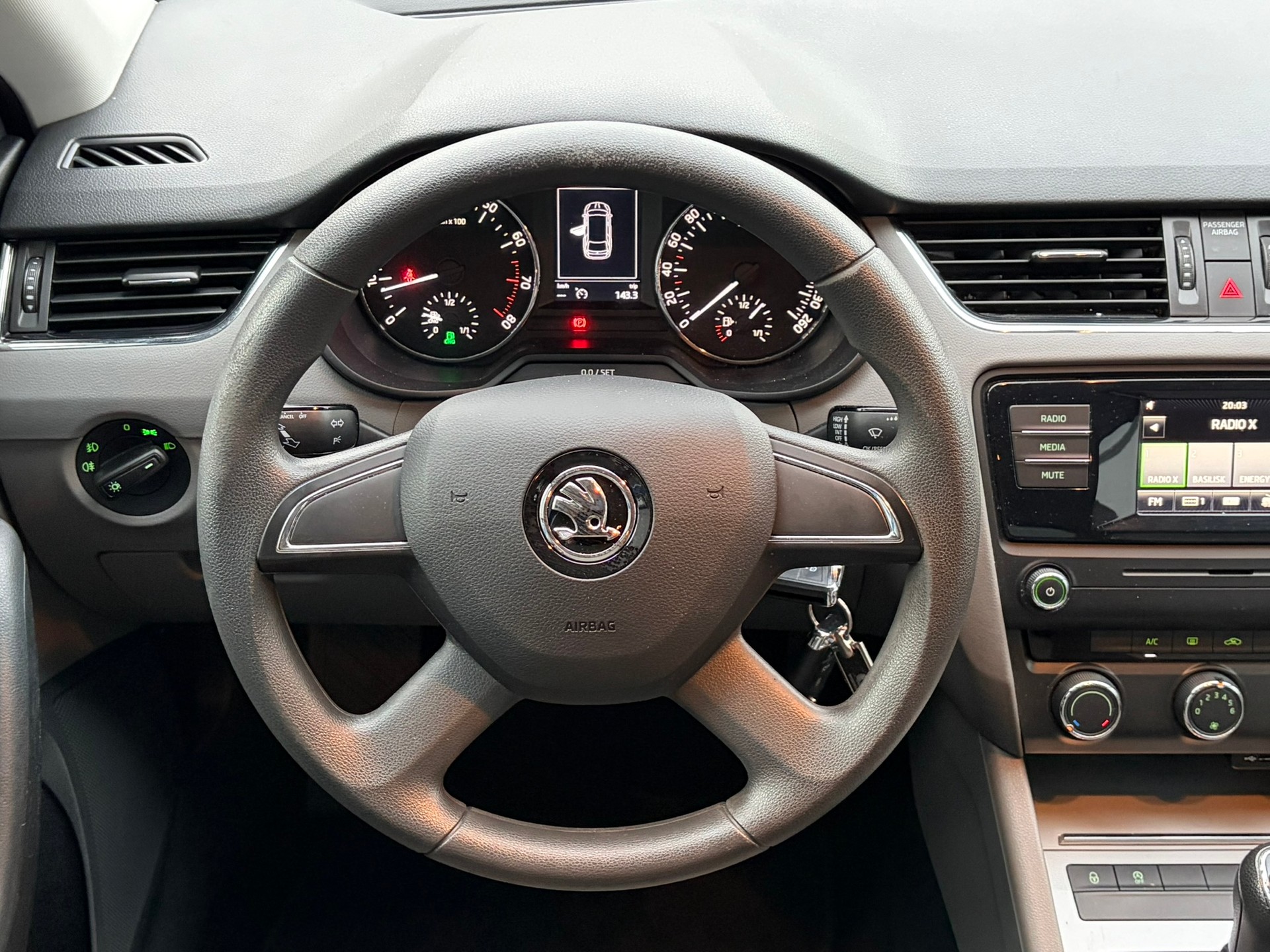 SKODA Octavia Combi 1.4 TSI G-tec Ambition CNG-image-9