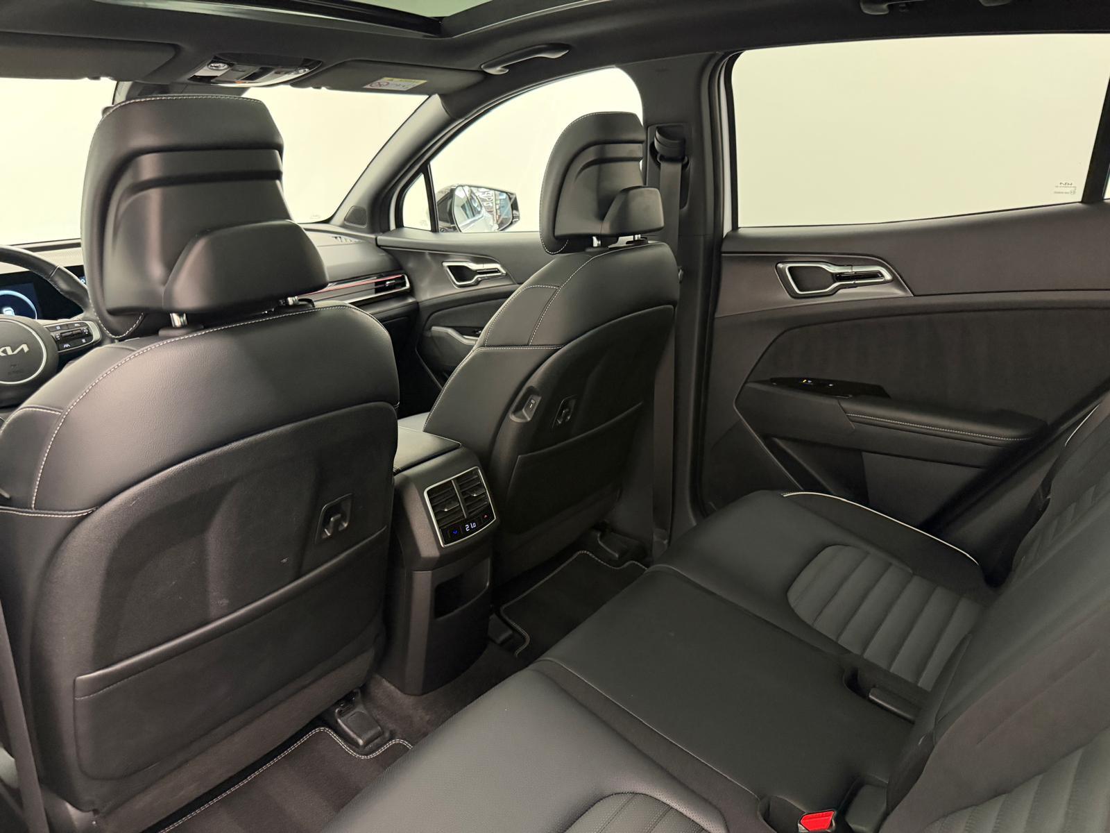 KIA Sportage 1.6 T-GDi PHEV GT-Line-image-11