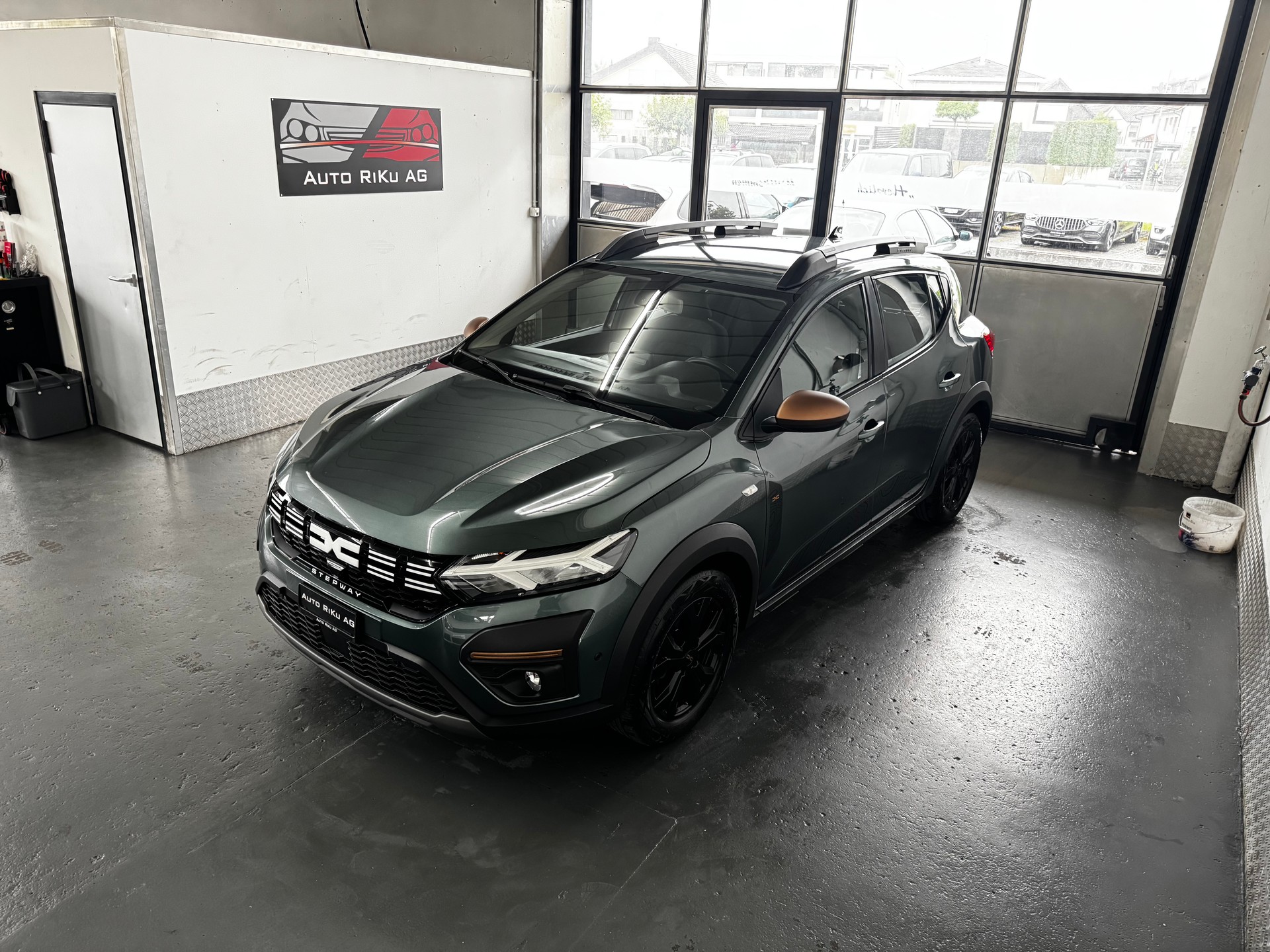 DACIA Sandero Stepway TCe 90 Comfort CVT-image-4