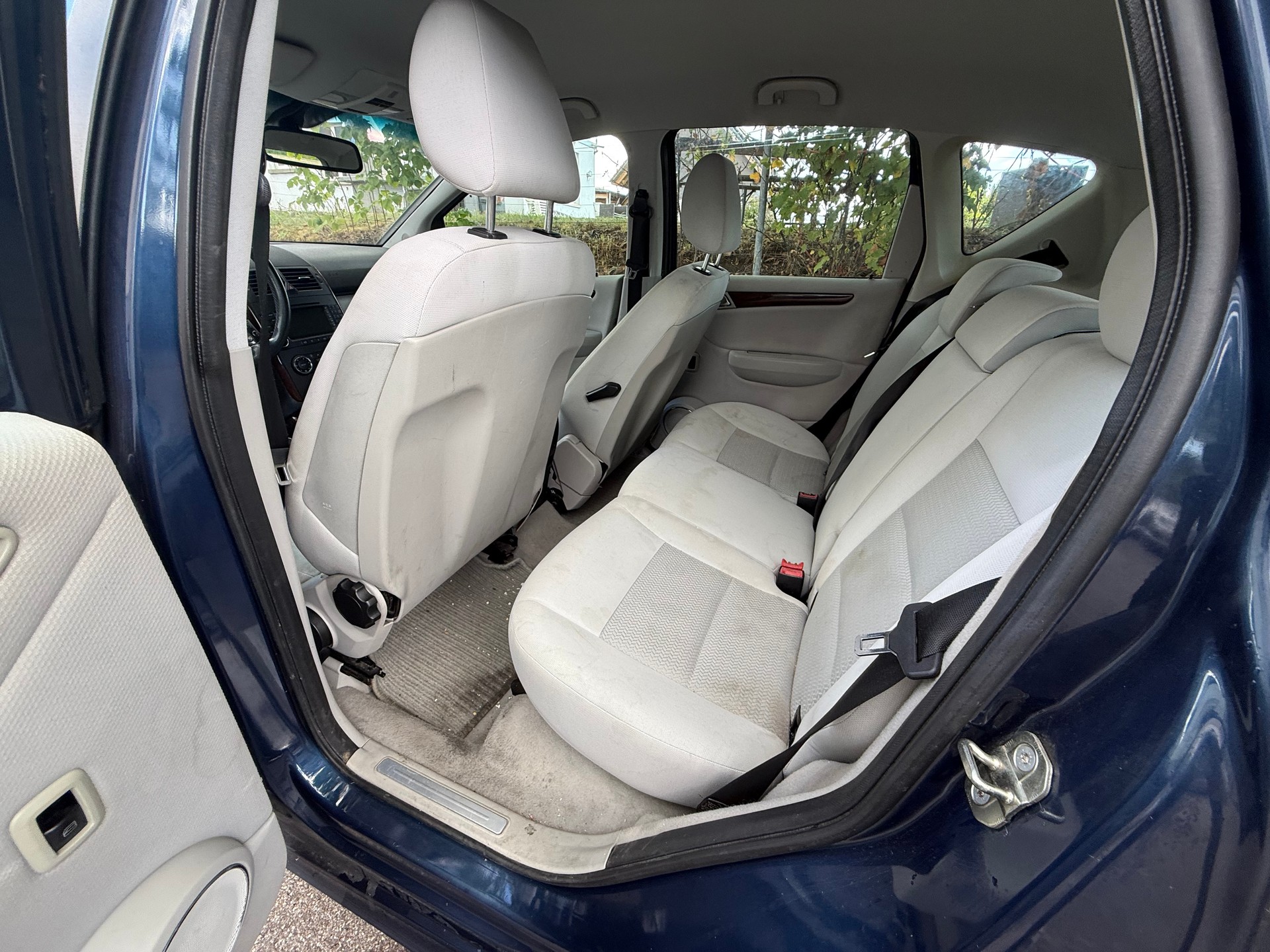 MERCEDES-BENZ A 170 Elégance Edition A-image-8