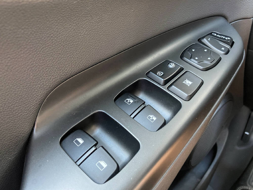 HYUNDAI Kona 64 kWh Electric Vertex-image-18