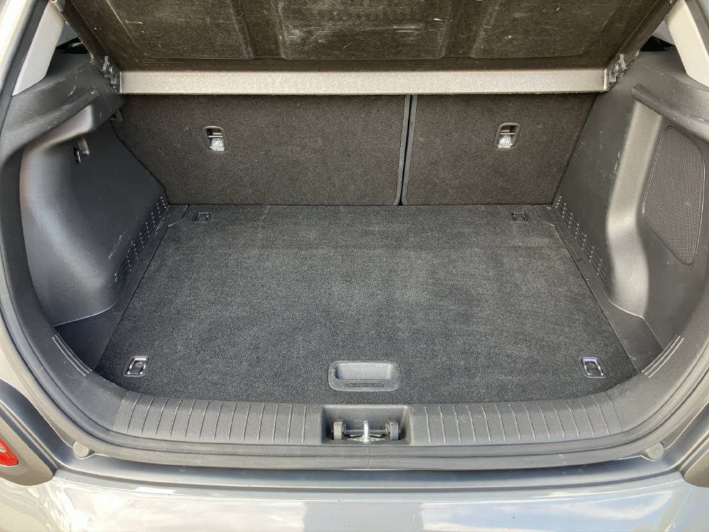 HYUNDAI Kona 64 kWh Electric Vertex-image-12