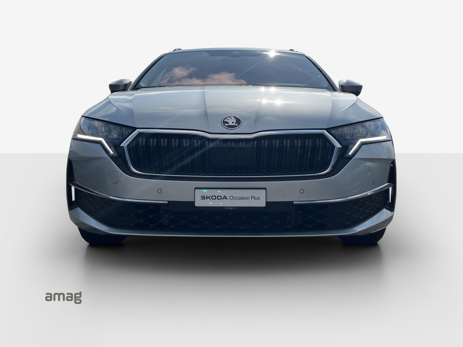 SKODA Octavia Combi 1.5 TSI mHEV DSG Dynamic-image-6