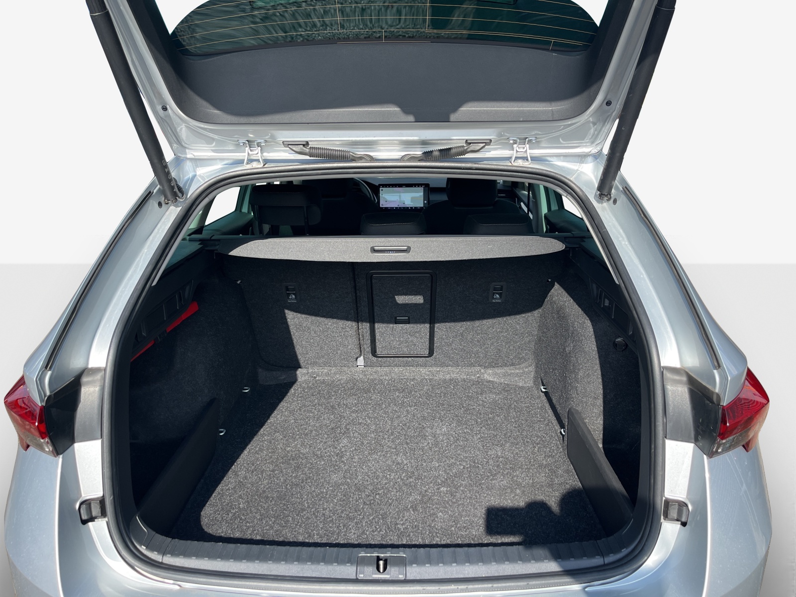 SKODA Octavia Combi 1.5 TSI mHEV DSG Dynamic-image-12