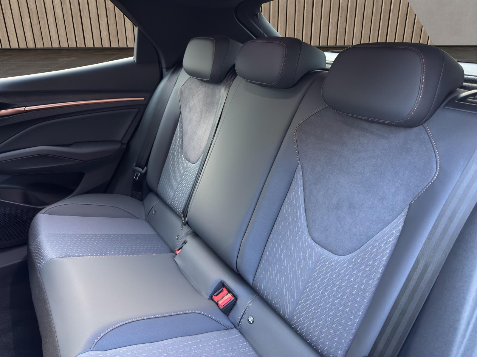 CUPRA Raval Dynamic Plus 52kWh-image-14
